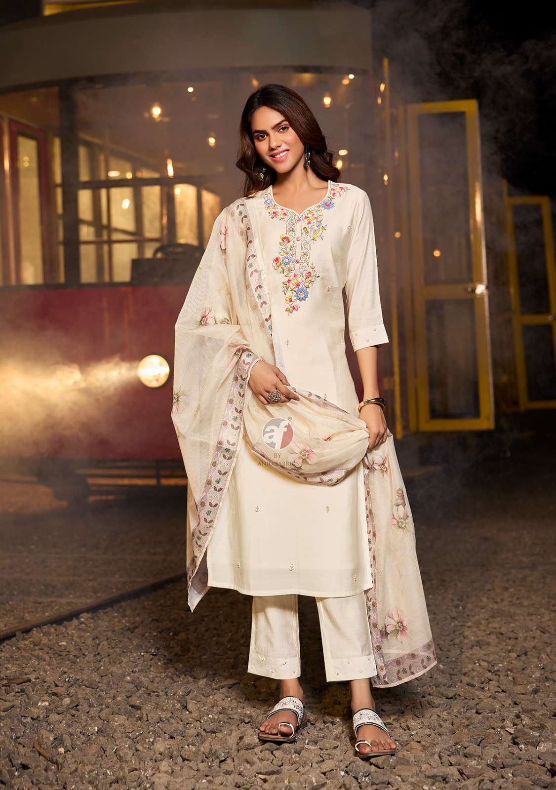 CHANDANI VOL-3 BY ANJU FABRICS KURTI PANT & DIGITAL DUPATTA WITH EMBROIDERY NECK 