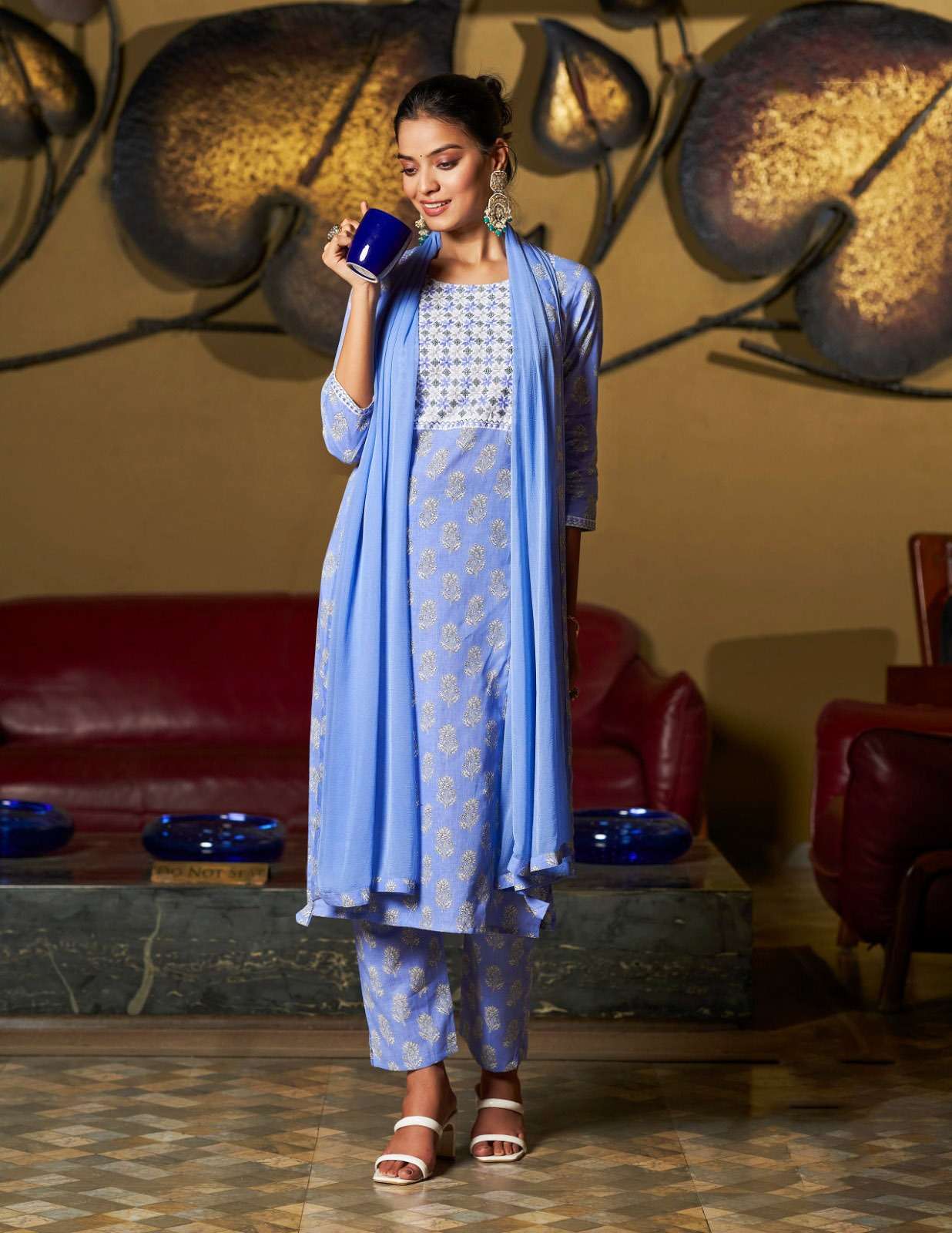 100 MI-04 GL 3 PCS COTTON PRINTED WORK KURTI PANT WITH DUPATTA 