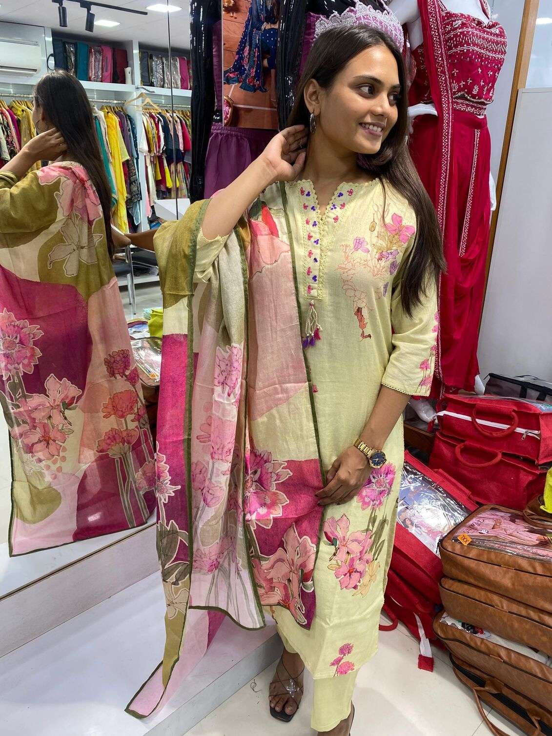 KURTI PANT COTTON WITH DIGITAL PRINT DUPATTA SET BY TEXOFAB 