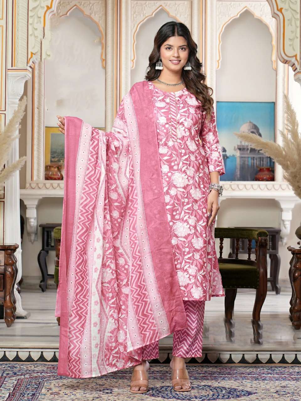 ROSE PINK COLOUR 3 PIECE KURTI PANT DUPATTA WITH WHITE PRINTED DESIGN 