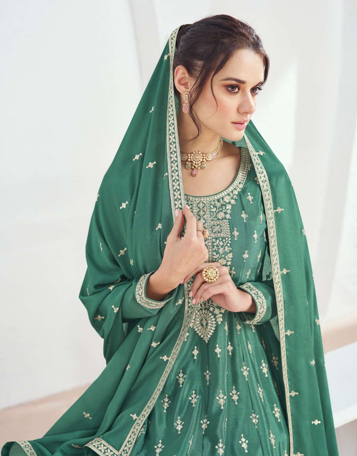 VOLNO BY AASHIRWAD CREATION PREMIUM CHINON SILK EMBROIDERY KURTI PLAZO WITH DUPATTA 