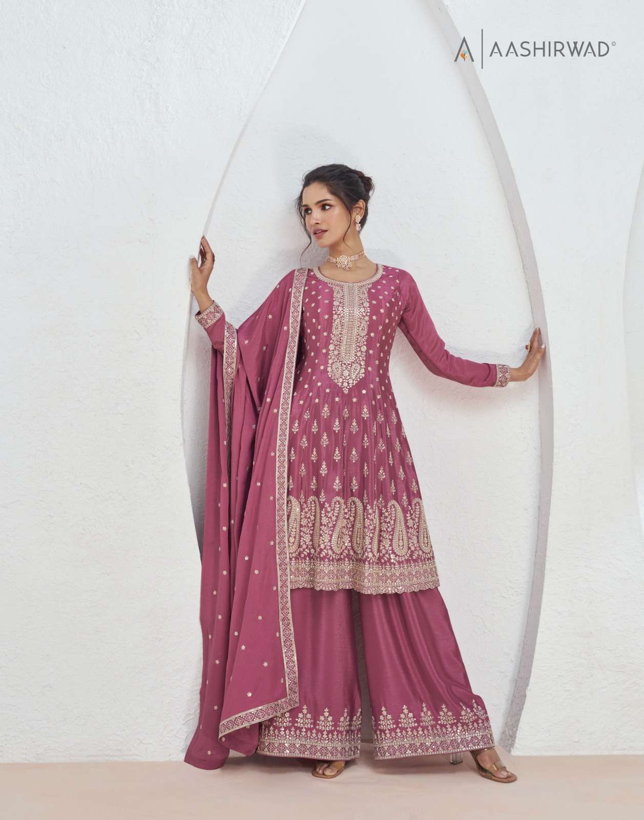 VOLNO BY AASHIRWAD CREATION PREMIUM CHINON SILK EMBROIDERY KURTI PLAZO WITH DUPATTA 