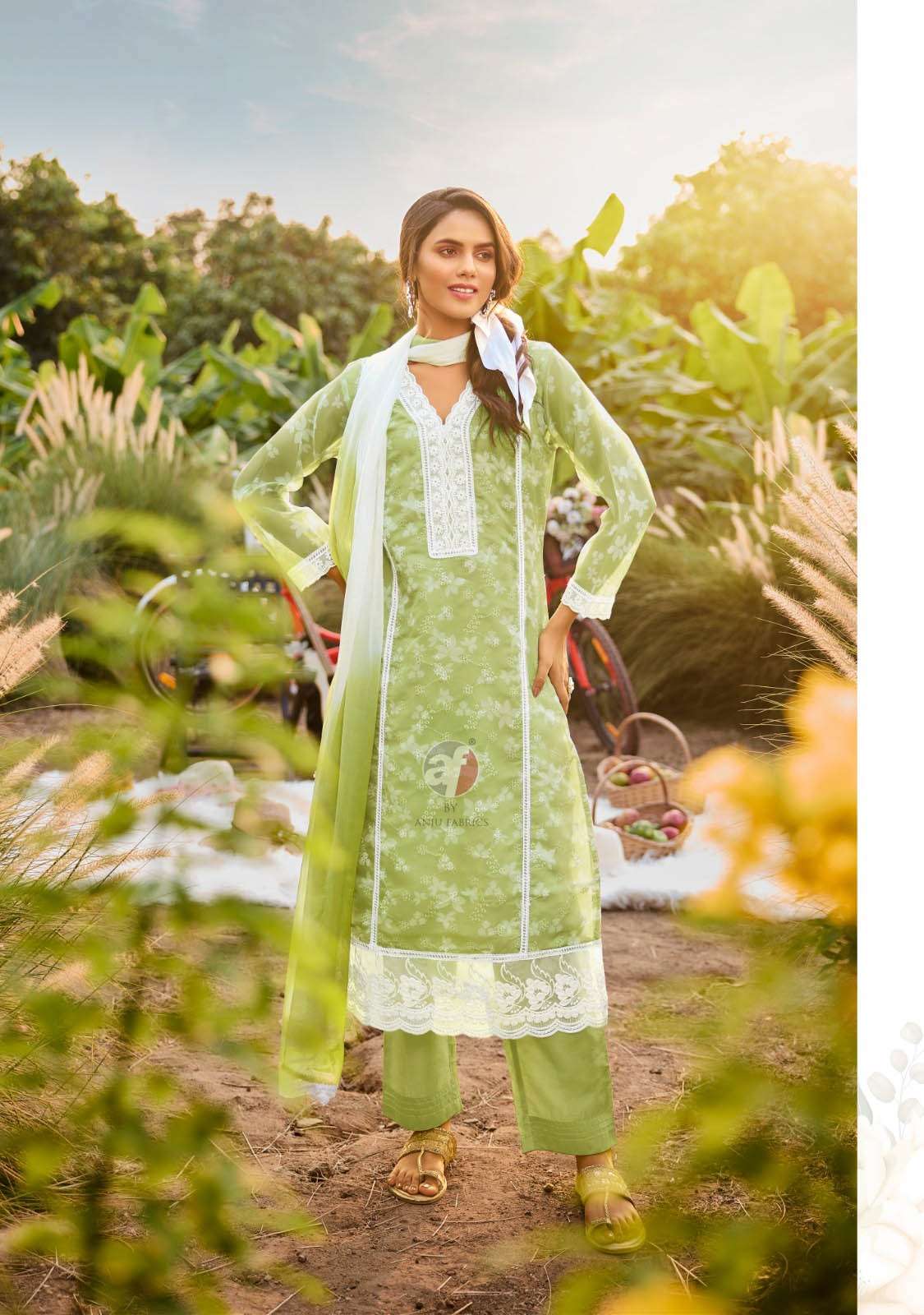 AR-3774 AF PURE ORGANZA SCHIFFLI DESIGNER KURTI PANT WITH DUPATTA 