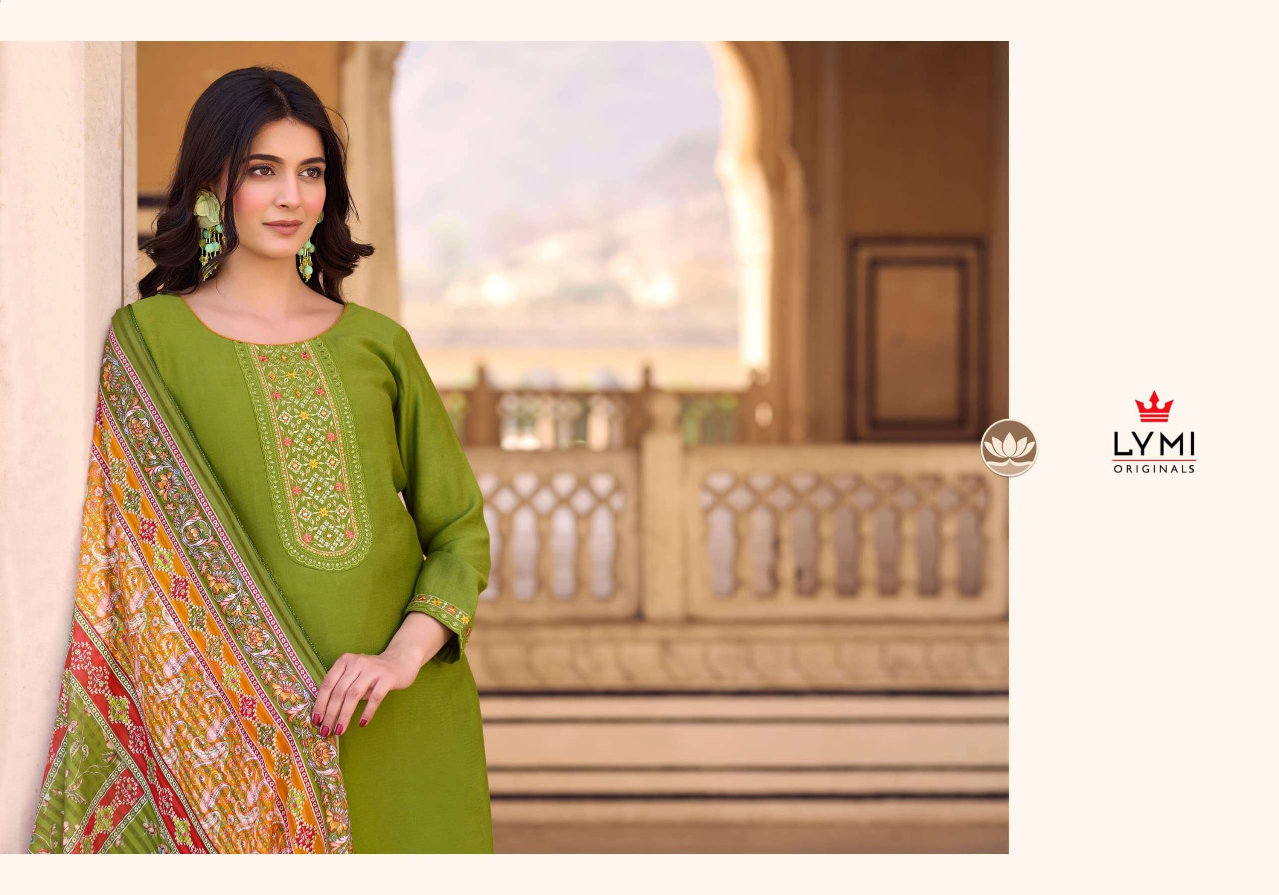 BARKHA BY LYMI FANCY EMBROIDERY WORK 3 PCS KURTI PANT WITH DUPATTA 