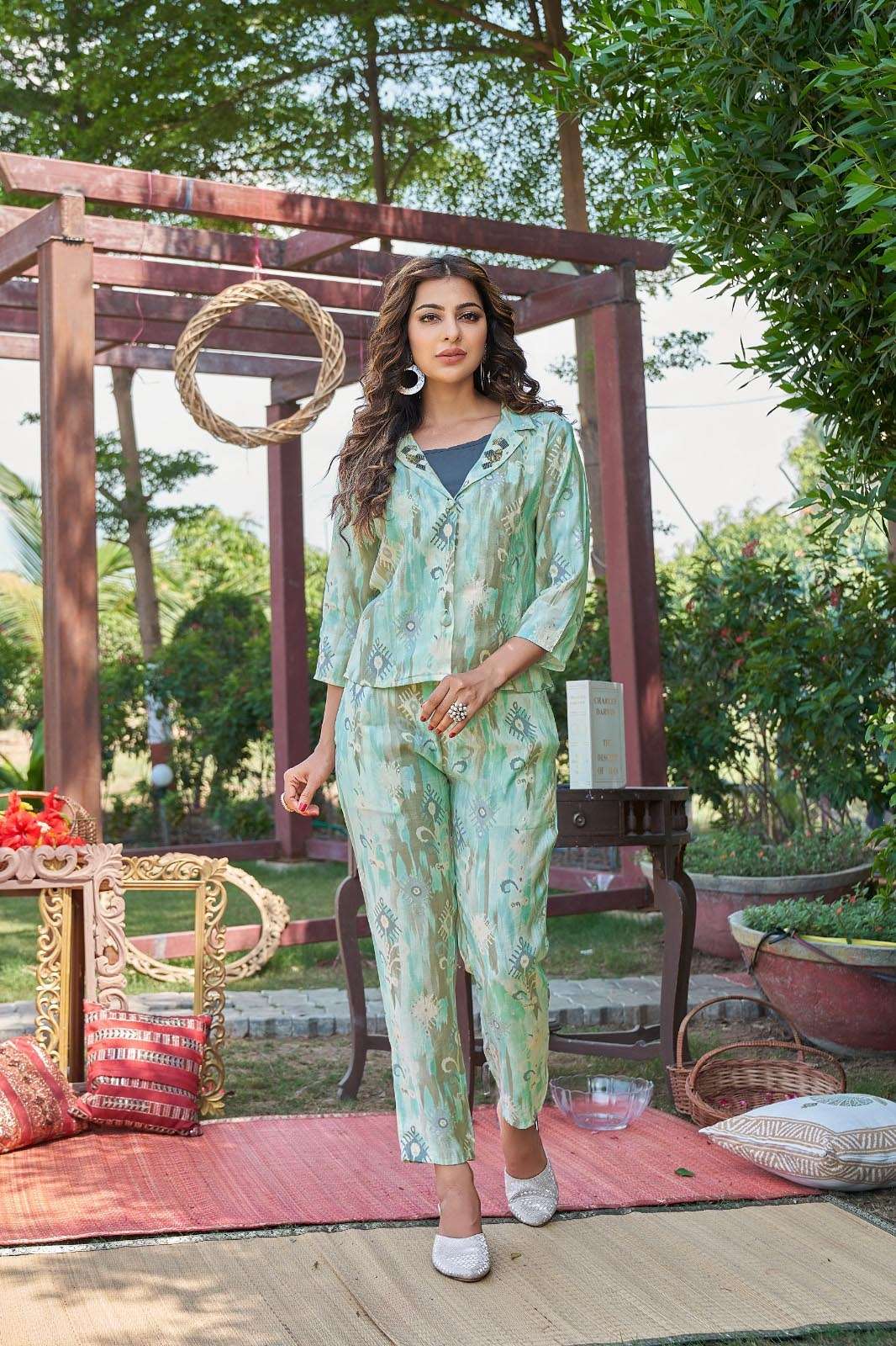 BV-1002 CH VISCOSE SILK STYLISH CO-ORD SET WITH HANDWORK PATCH ON COLLAR 