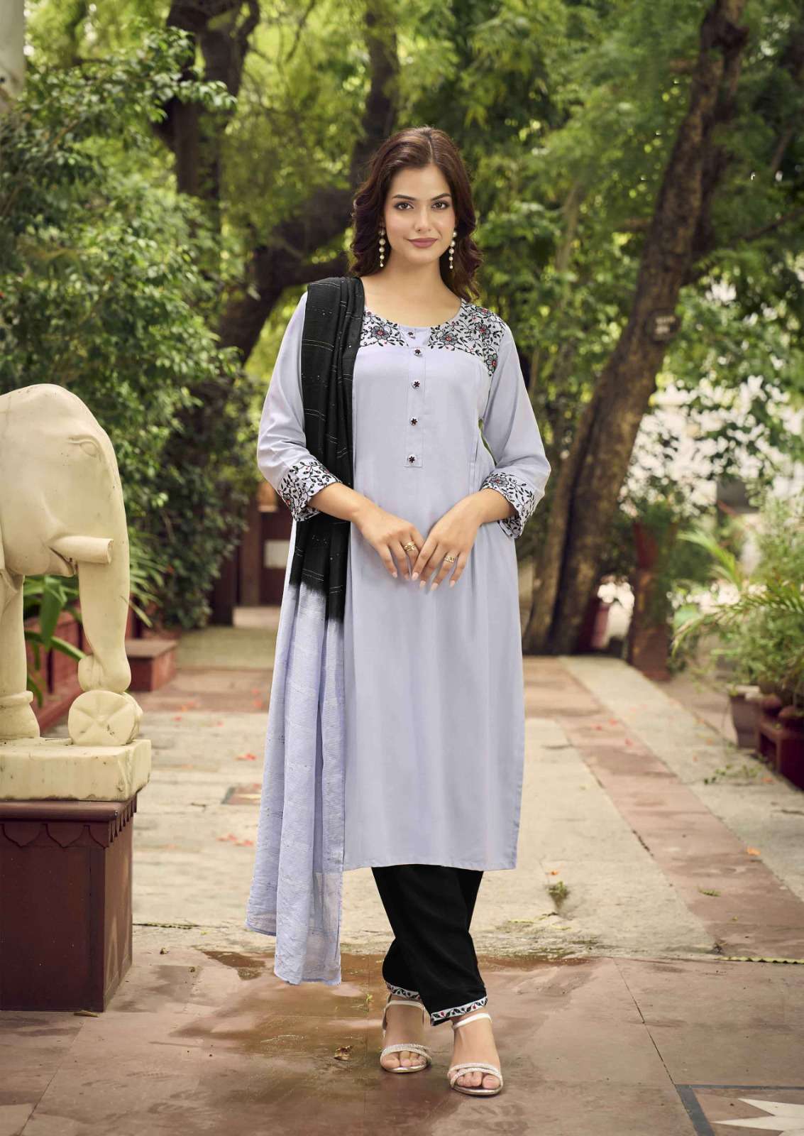 GP-2004 WO RAYON FABRIC KURTI PANT & DUPATTA WITH THREAD WORK 