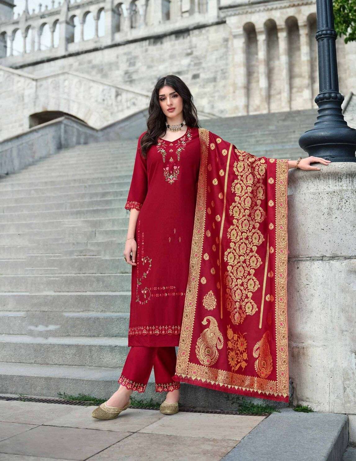 HM- 20304 LL ORGANZA CUTWORK LACE WITH EMBROIDERY WORK 