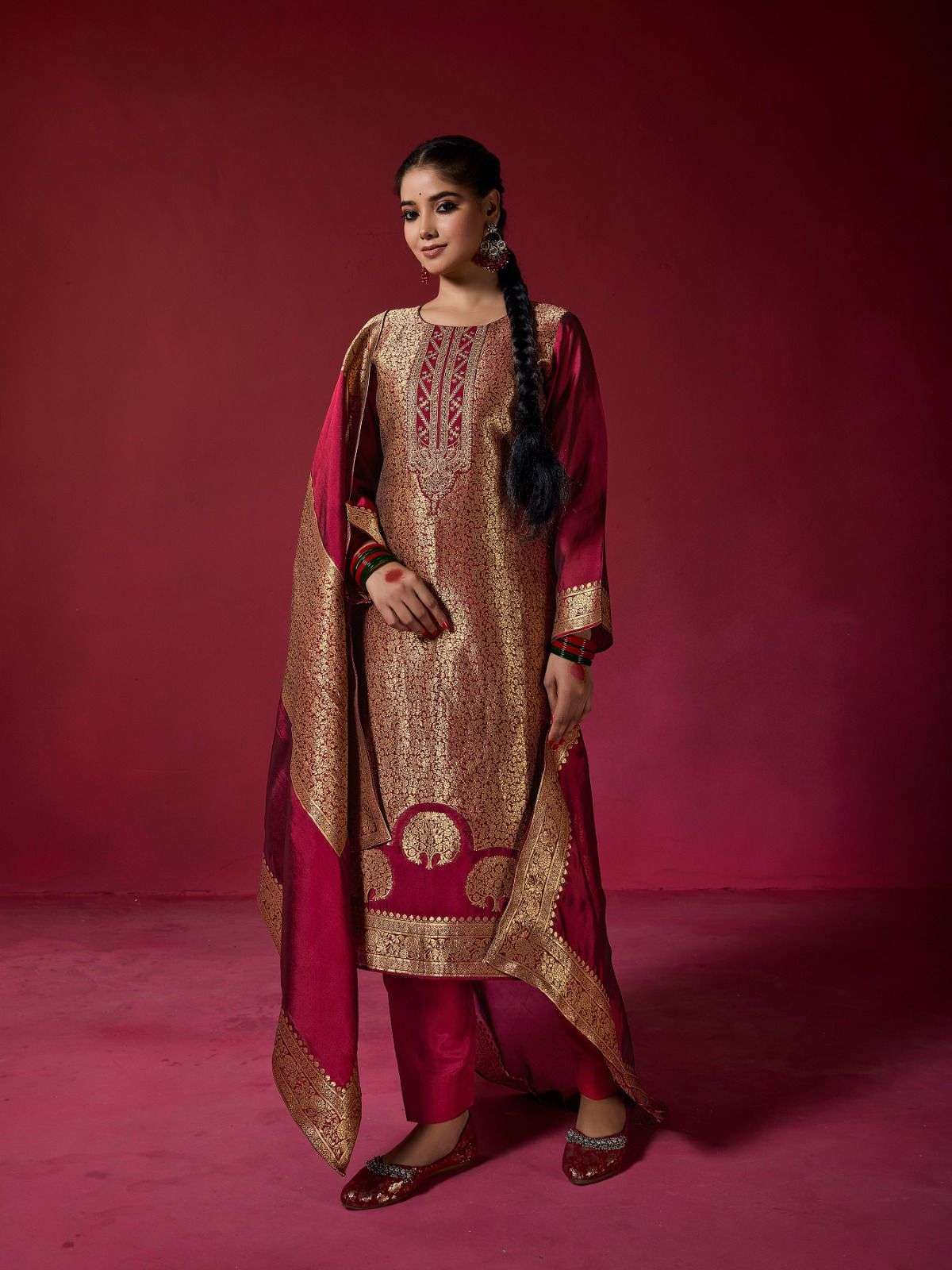 LOREN EDITION VOL-2 BY FOURDOTS SIMAR SILK KURTI PANT WITH PRINTED DUPATTA 