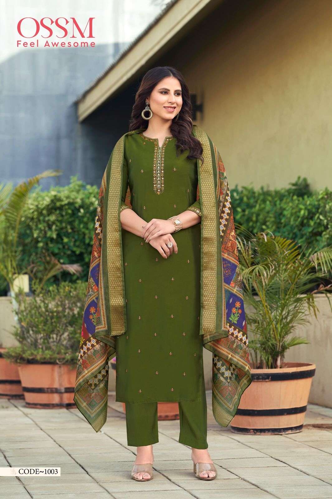 MOHEY BY OSSM KURTI PANT WITH CHANDERI JACQUARD DIGITAL PRINT DUPATTA 3 PIECE SET