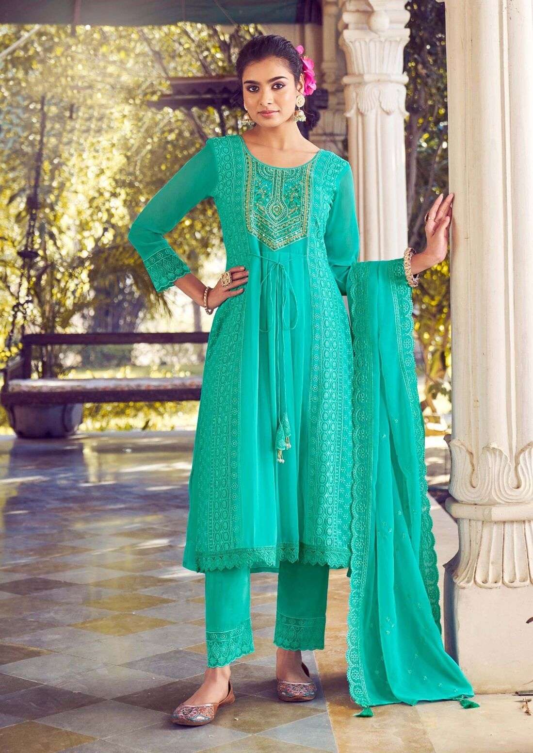 MT-5064 RA GEORGETTE FABRIC WITH HEAVY EMBROIDERY WORK DUPATTA 