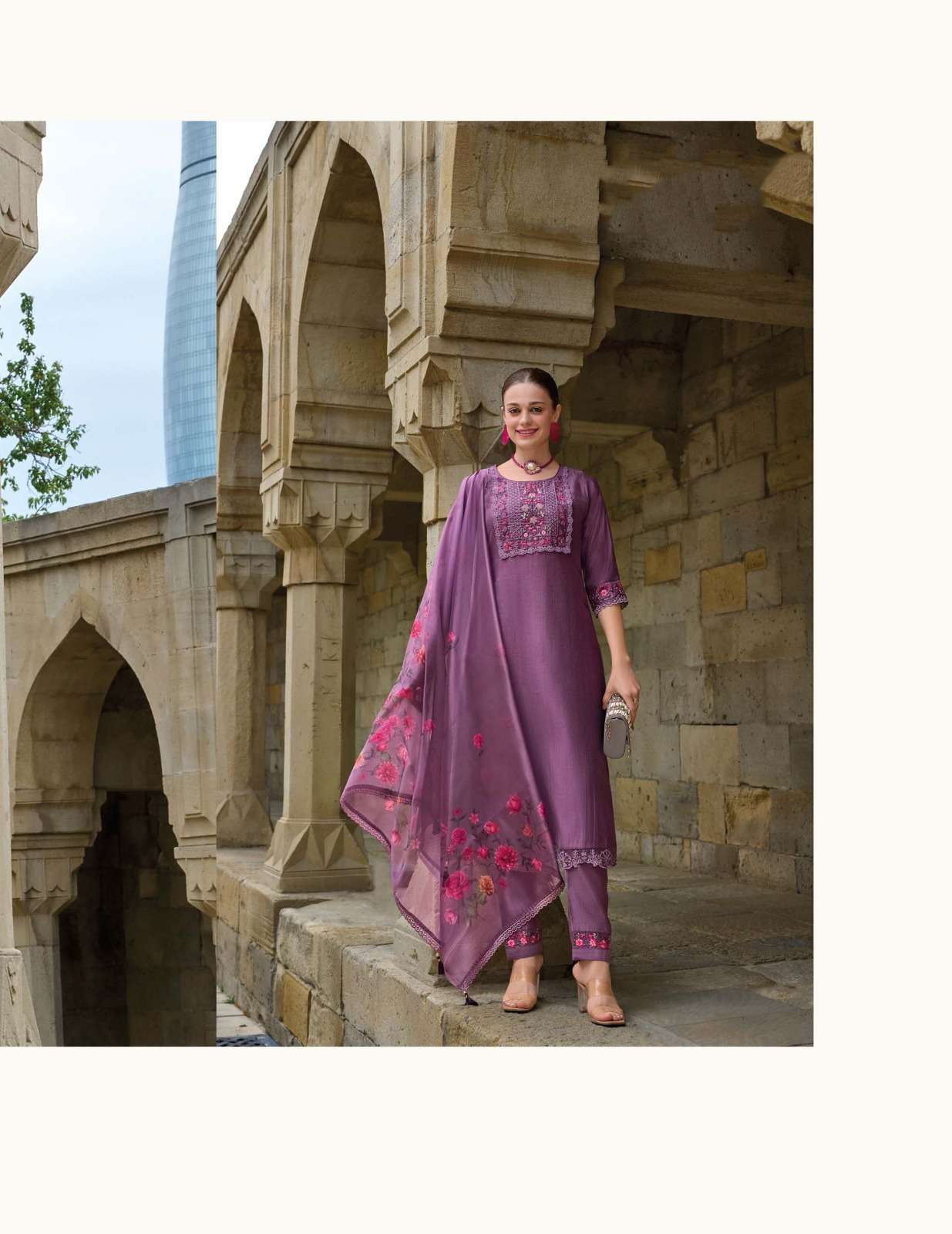 MV-20104 LL ORGANZA EMBROIDERY CUTWORK 3 PCS KURTI PANT WITH DUPATTA 