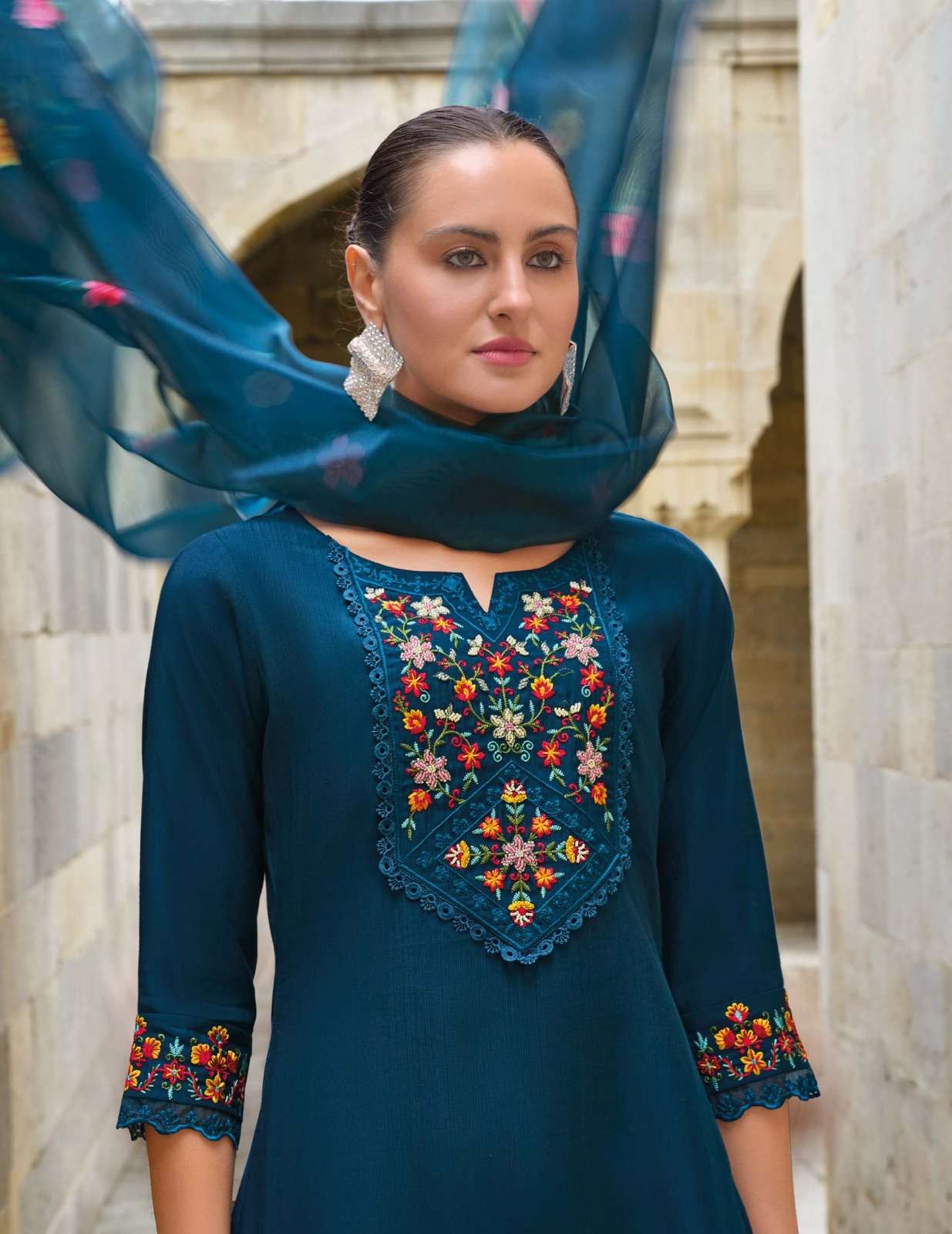 MV-20106 LL ORGANZA EMBROIDERY CUTWORK 3 PCS KURTI PANT WITH DUPATTA 