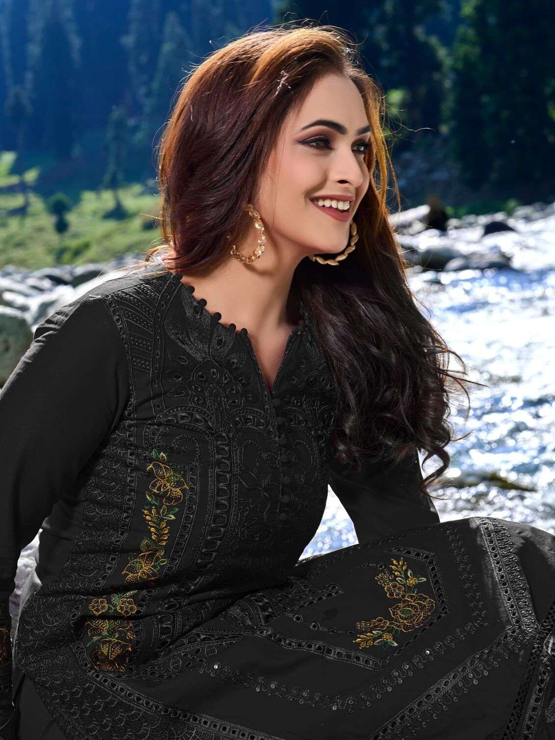 RED BLACK & GREY STRAIGHT KURTI PANT WITH DUPATTA IN PAKISTANI STYLE BY TEXOFAB 