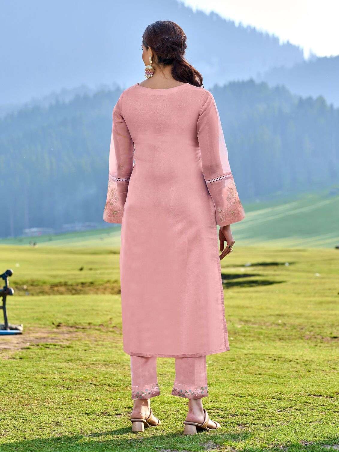 SHIMMER ORGANZA BY TEXOFAB KURTI PANT WITH DUPATTA EMBROIDEY HANDWORK WITH COTTON LINING 