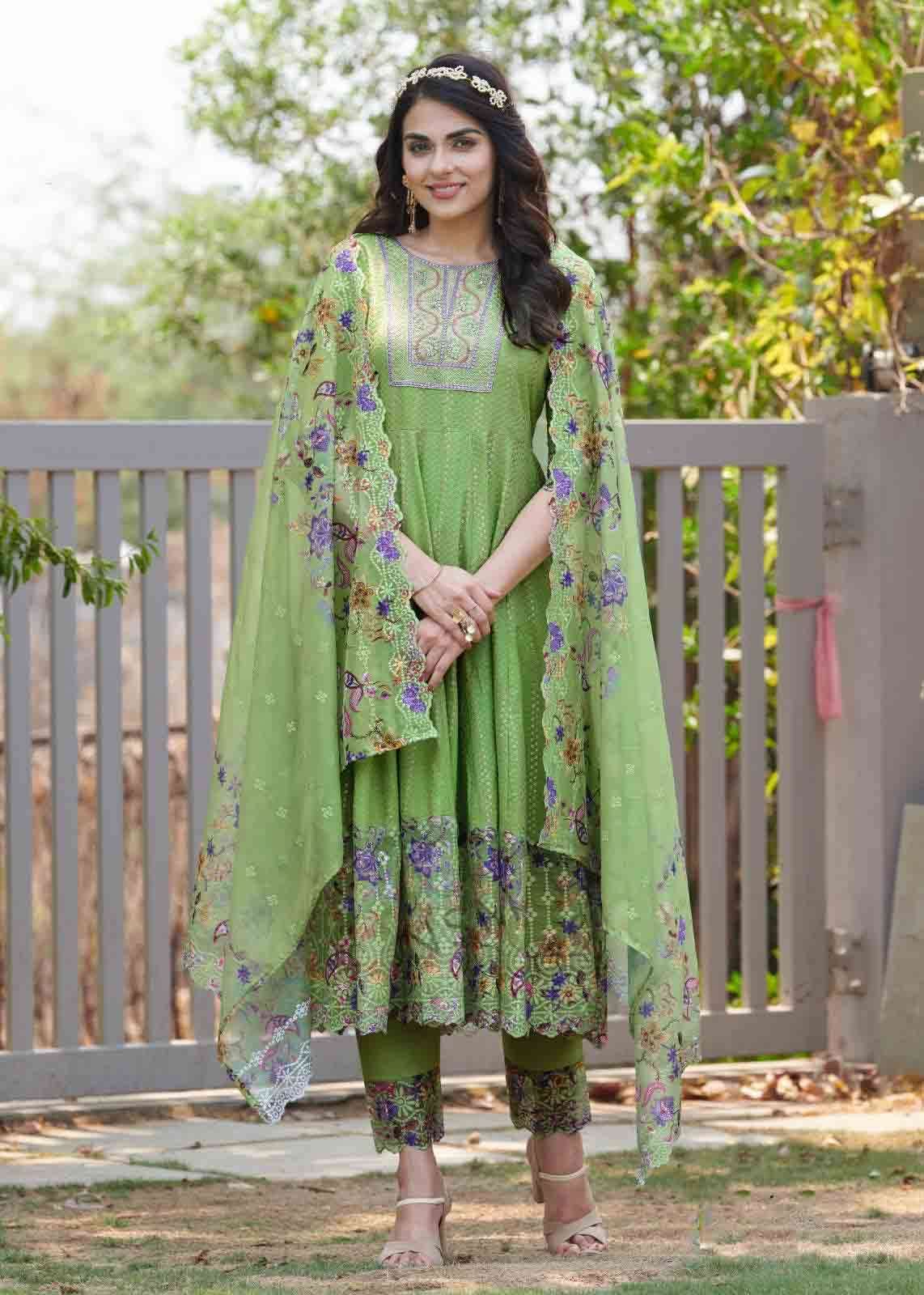 SR-1284 KN HEAVY EMBROIDERY NECK WITH JACQUARD ANARKALI 3 PCS SET 