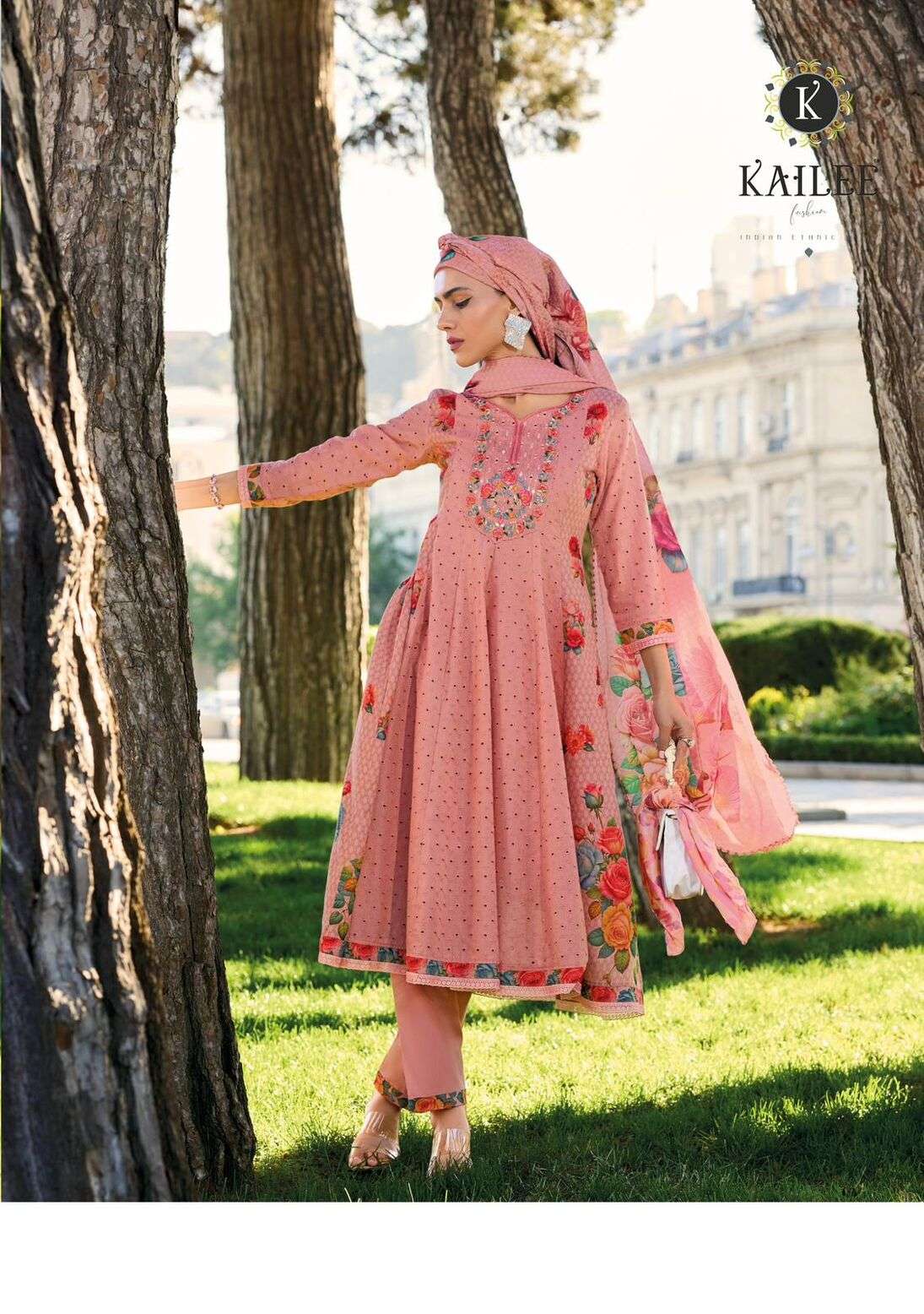 TASAVVUR BY KAILEE FASHION PURE DESIGNER SCHIFFLI PRINTS ANARKALI PANT WITH JARI BORDER 