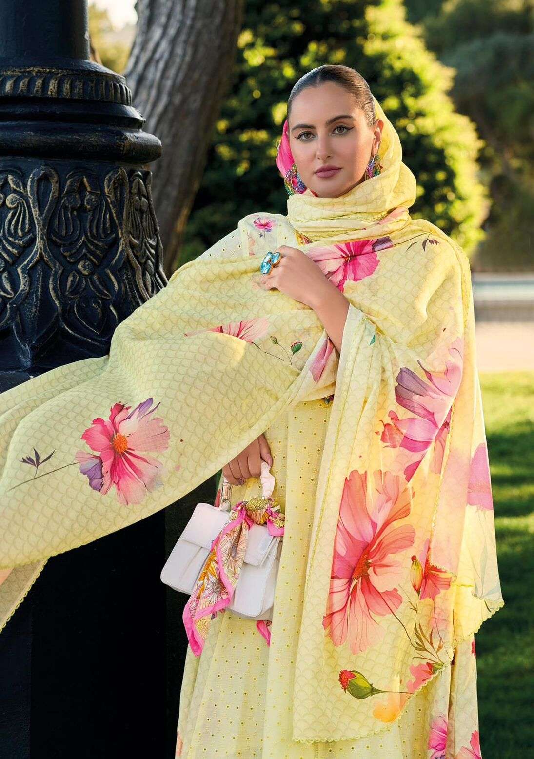 TASAVVUR BY KAILEE FASHION PURE DESIGNER SCHIFFLI PRINTS ANARKALI PANT WITH JARI BORDER 