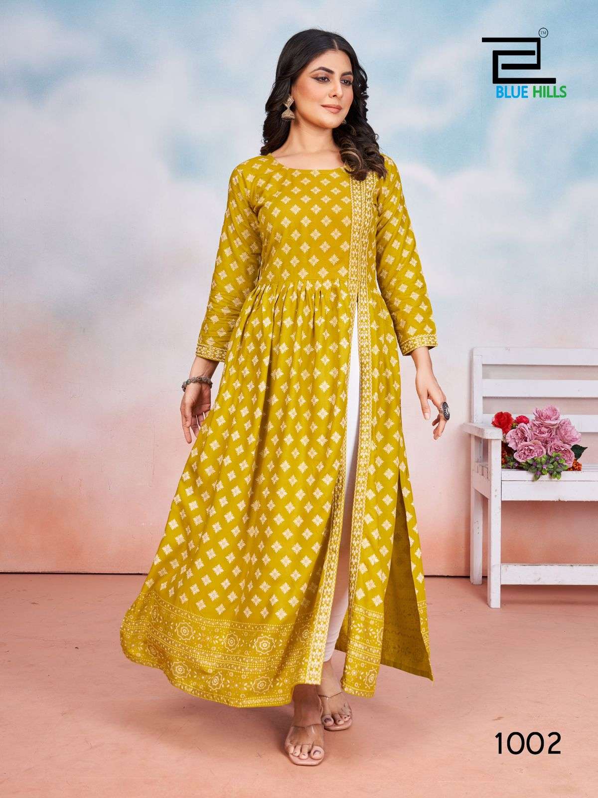 TAUBA TAUBA BY BLUE HILLS RAYON FOIL PRINT BEAUTIFUL KURTI 