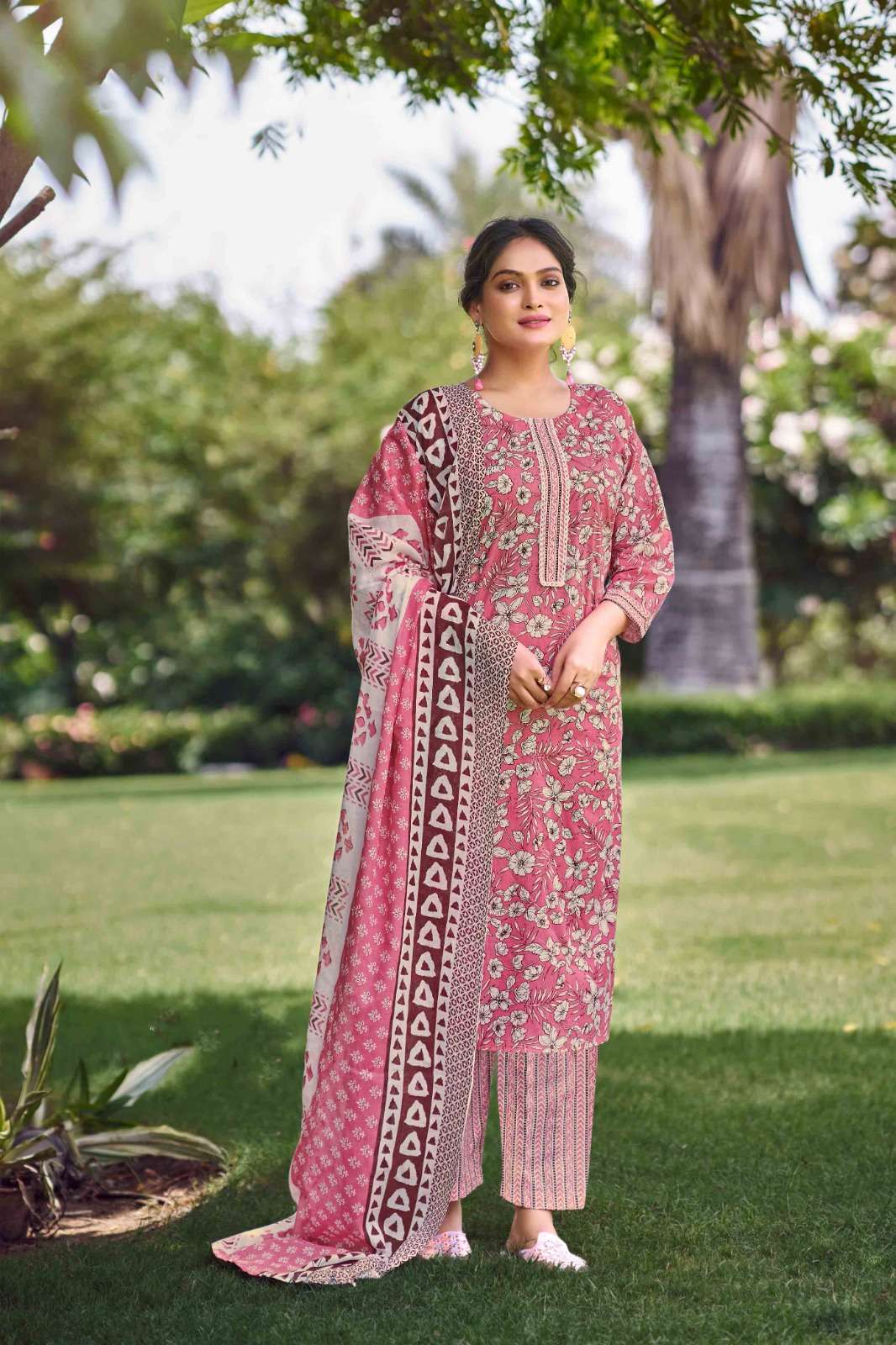 TF-1001 SF SUMMER COLLECTION 3 PIECE KURTI PANT WITH DUPATTA SET