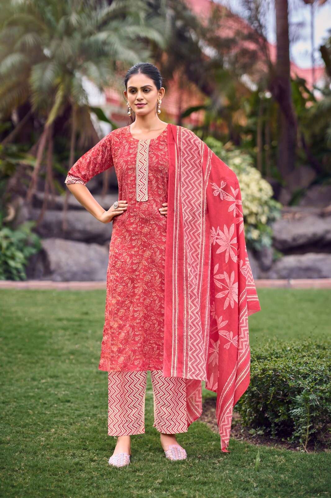 TF-1005 SF SUMMER COLLECTION 3 PIECE KURTI PANT WITH DUPATTA SET