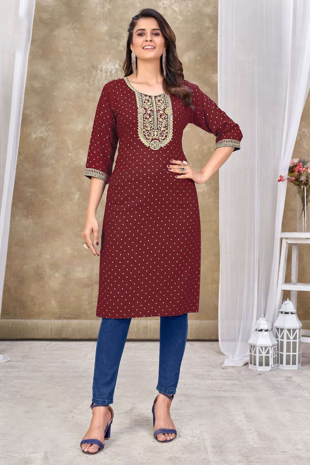 TR-1002 MK QUARDING EMBROIDERY SEQUENCE WORK ONLY KURTI 