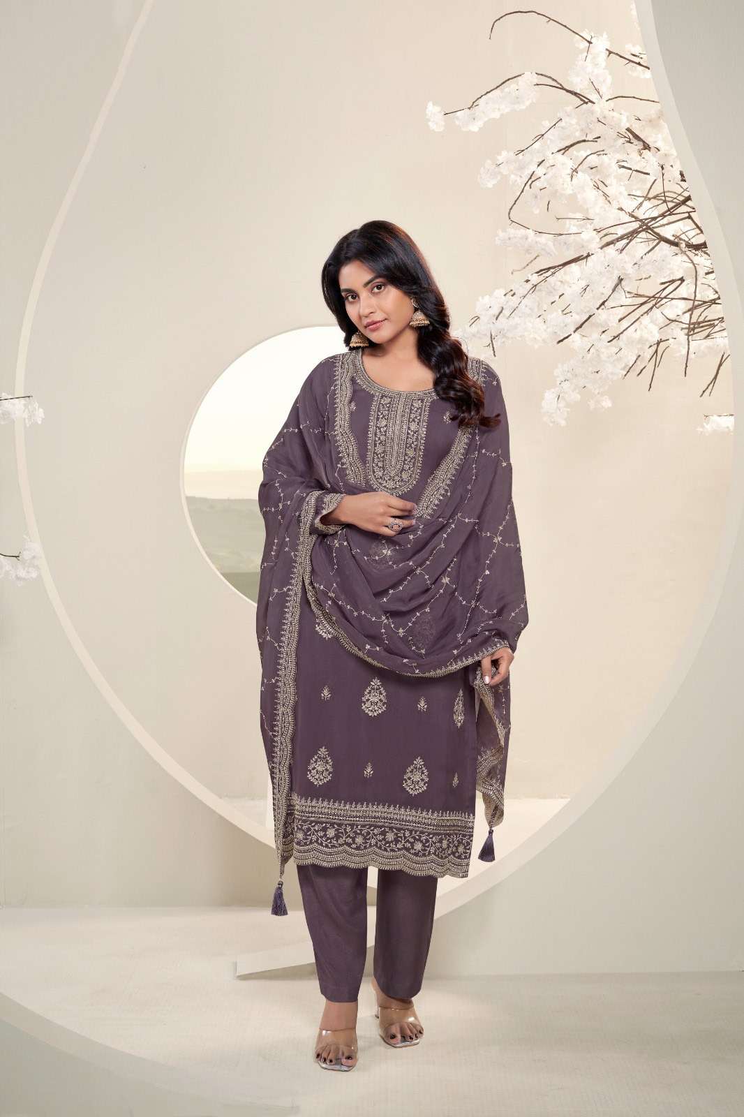 VF-21 RMS HEAVY ORGANZA DUPATTA & EMBROIDERY WORK WITH CHINON BOTTOM PANT