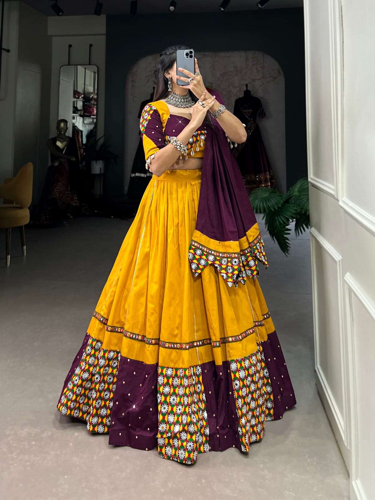 DESIGN NO- 1625 MST BY TEXOFAB PURE COTTON MIRROR & GAMTHI WORK LEHENGA BLOUSE WITH DUPATTA 