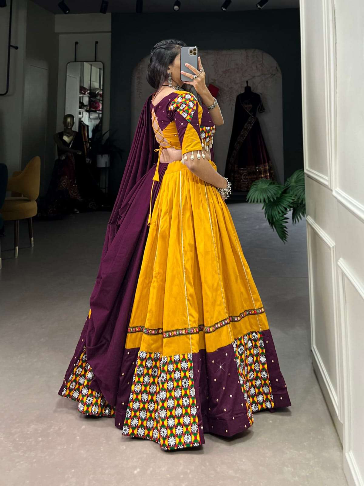 DESIGN NO- 1625 MST BY TEXOFAB PURE COTTON MIRROR & GAMTHI WORK LEHENGA BLOUSE WITH DUPATTA 