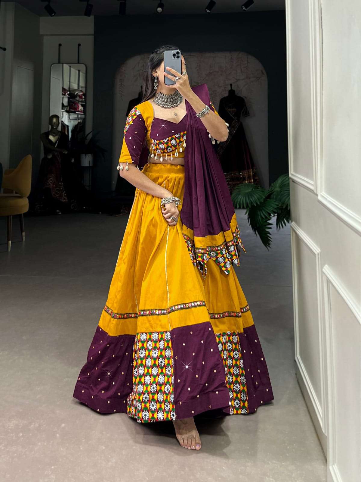 DESIGN NO- 1625 MST BY TEXOFAB PURE COTTON MIRROR & GAMTHI WORK LEHENGA BLOUSE WITH DUPATTA 