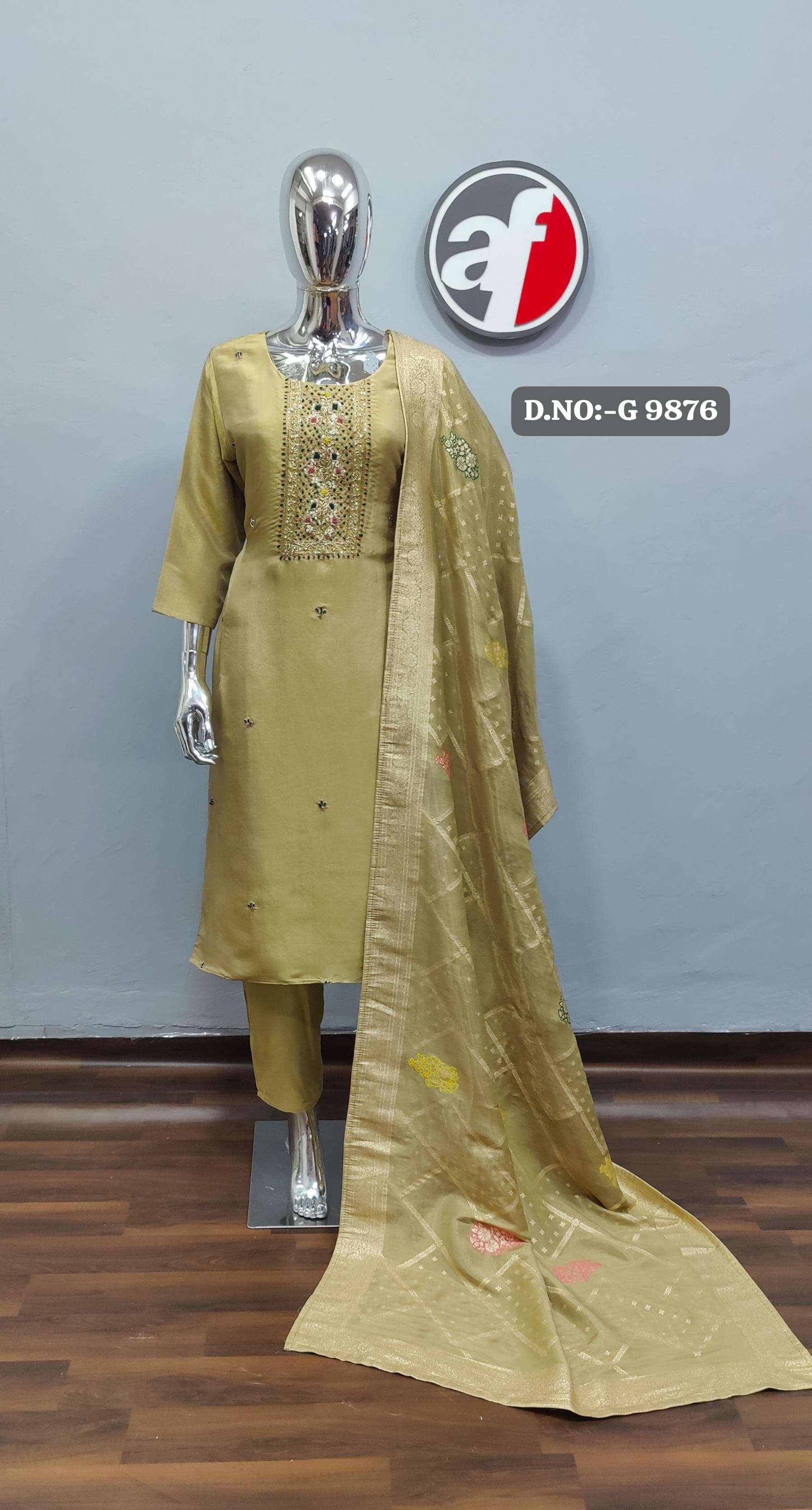 G 9876-78 BY ANJU FABRIC PURE TISSUE SHIMMER HANDWORK KURTI PANT WITH JACQUARD DUPATTA 