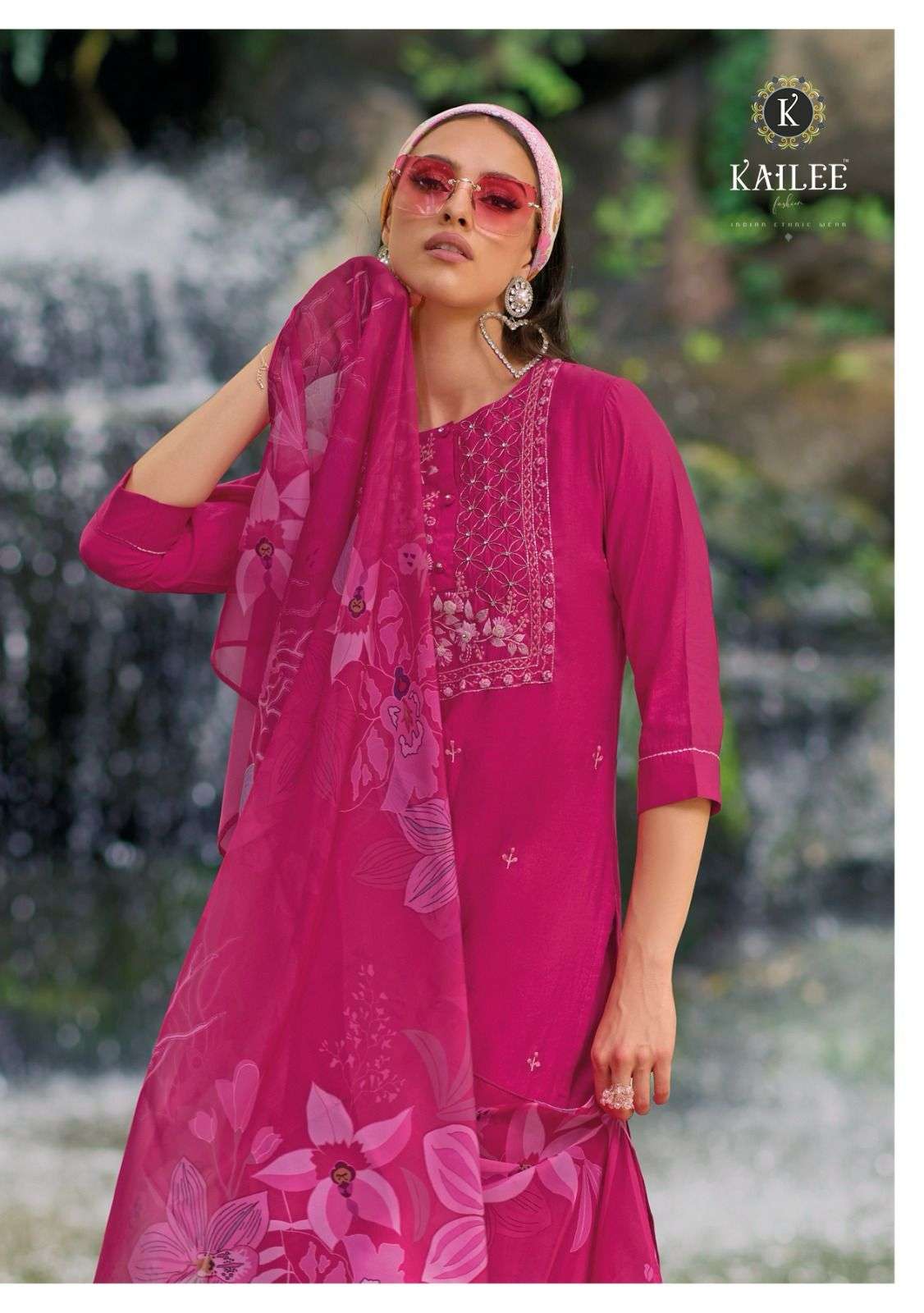 HUMSAFAR BY KAILEE FASHION PURE VISCOSE ACCESSORY WORK KURTI PANT WITH DUPATTA 