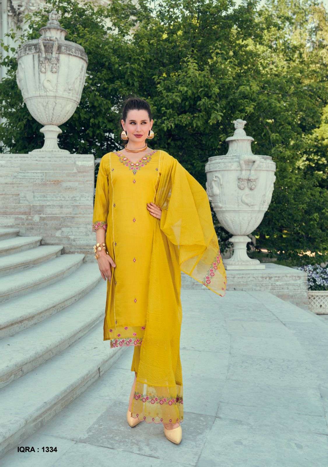 IQRA BY LADY LEELA VISCOSE SILK EMBROIDERY HANDWORK KURTI PANT WITH DUPATTA SET