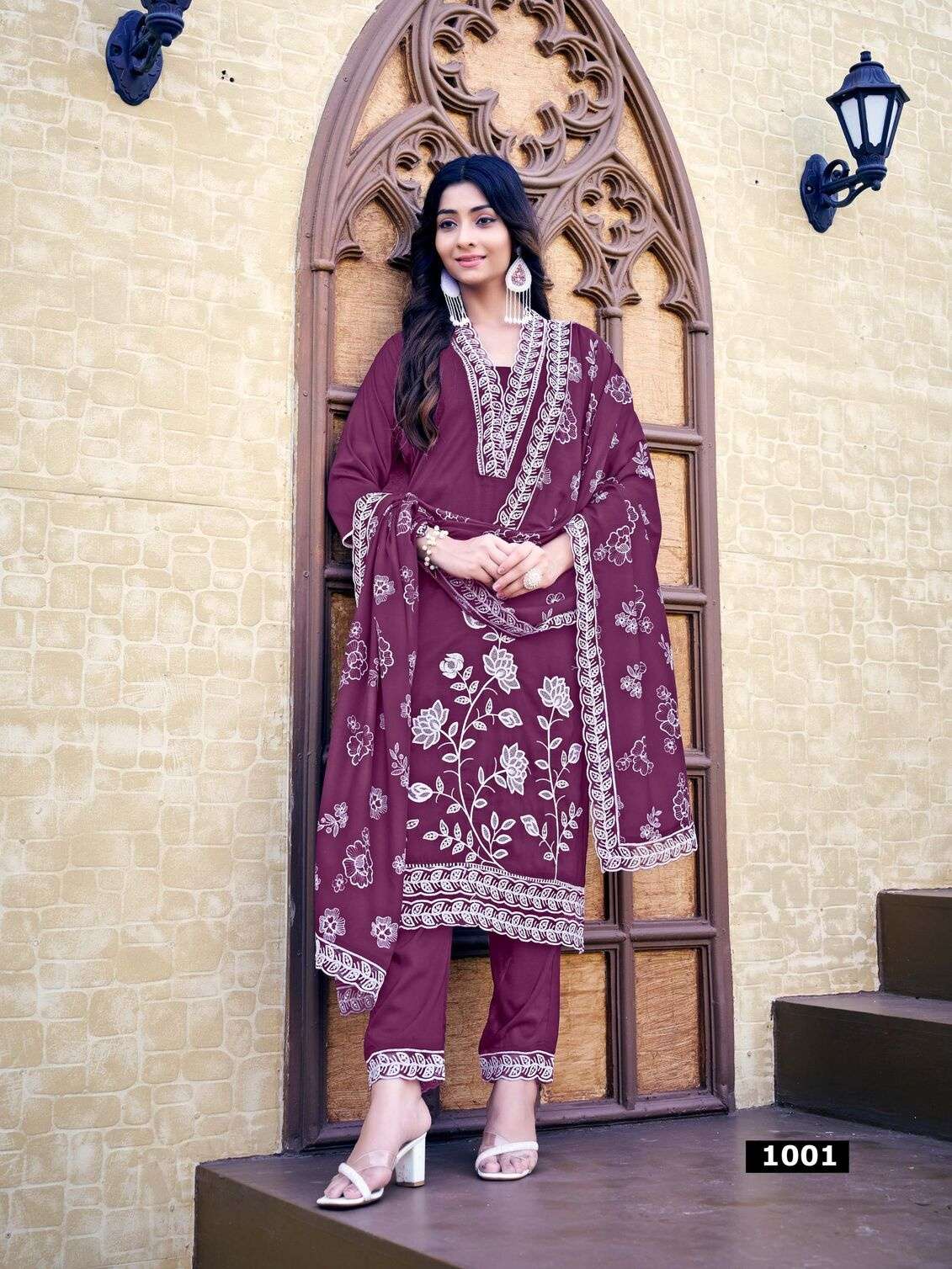 KAJAL BY PARRA STUDIO 3 PCS PARAMPARA SILK WITH INNER & EMBROIDERY CODDING WORK 