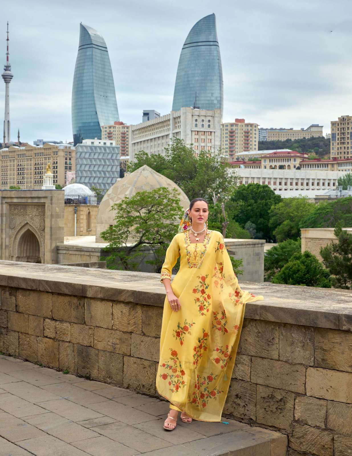 MAHRA DESIGN NO-20205 BY LILY & LALI VISCOSE FABRIC EMBROIDERY KURTI PANT WITH PRINTED DUPATTA  