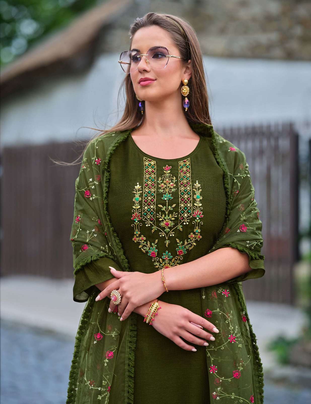 MARIA VOL-9 DESIGN NO-20604 BY LILY & LALI VICHITRA SILK HEAVY EMBROIDERY HANDWORK KURTI PANT DUPATTA WITH POCKET  