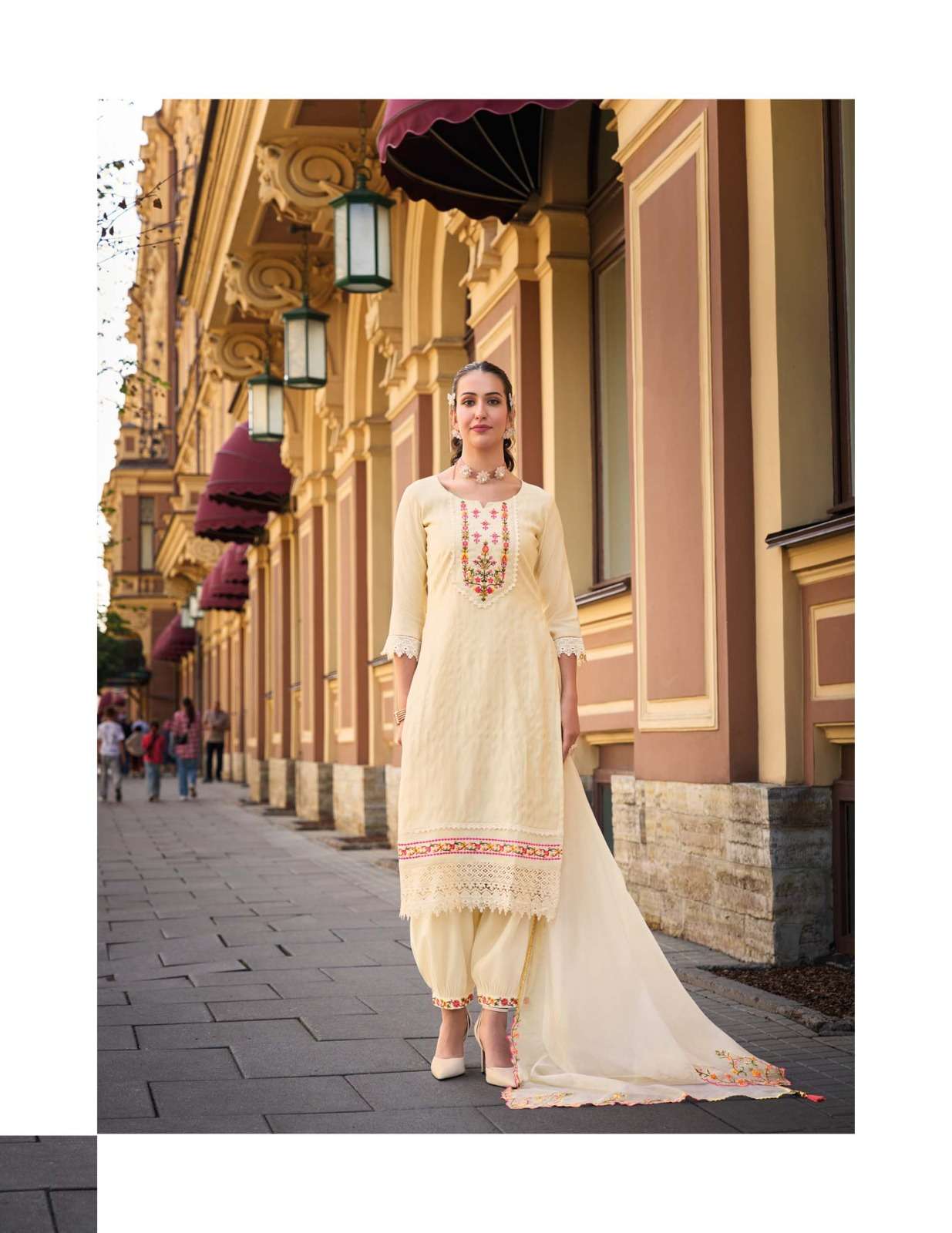 MEHWISH DESIGN NO-21003 BY LILY & LALI JACQUARD SILK KURTI DUPATTA WITH AFGHANI STYLE BOTTOM  