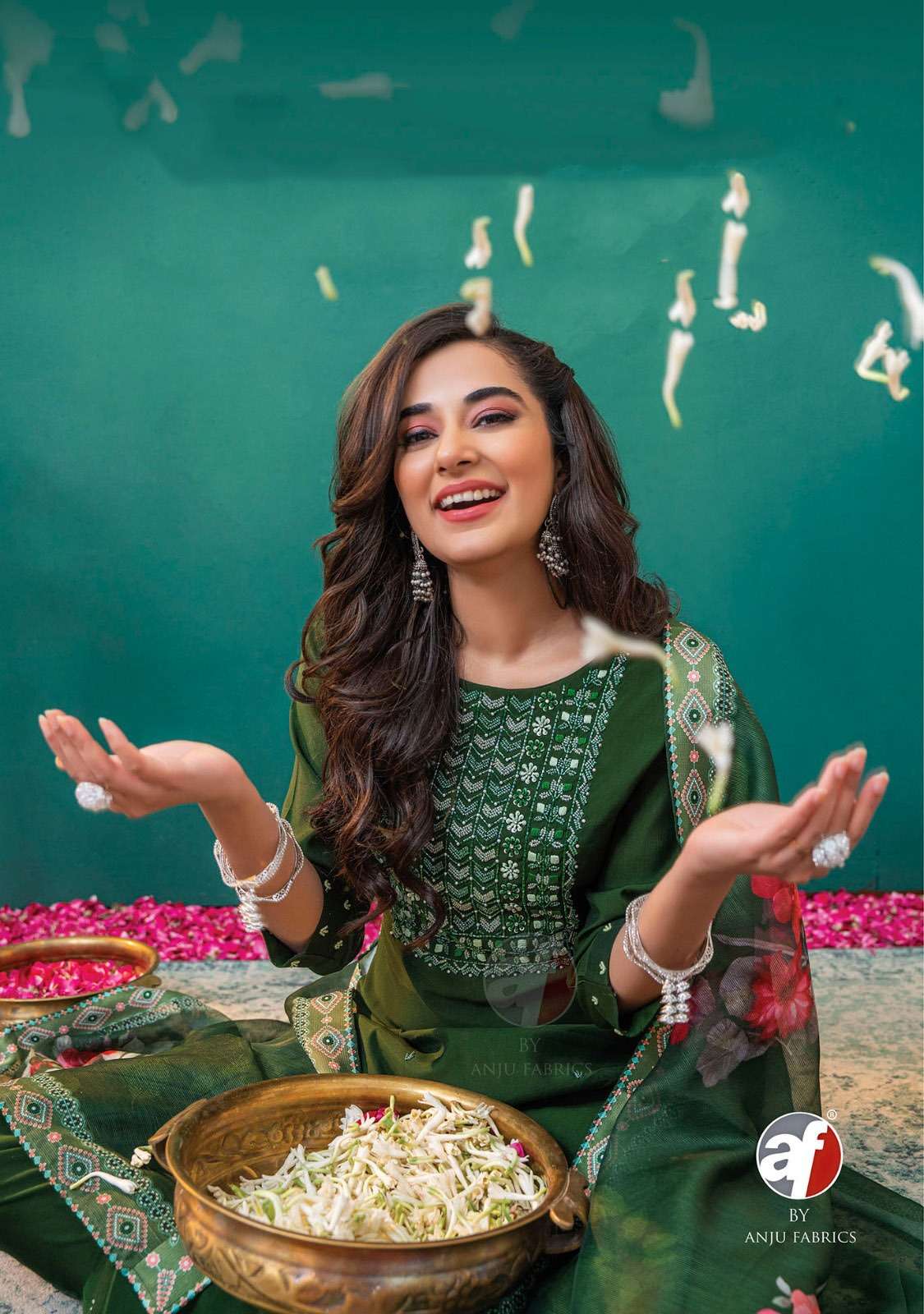 NAKHRALI VOL-5 DESIGN NO- 3611 BY ANJU FABRICS MODAL SILK FULL STICHED KURTI PANT WITH ORGANZA DUPATTA  