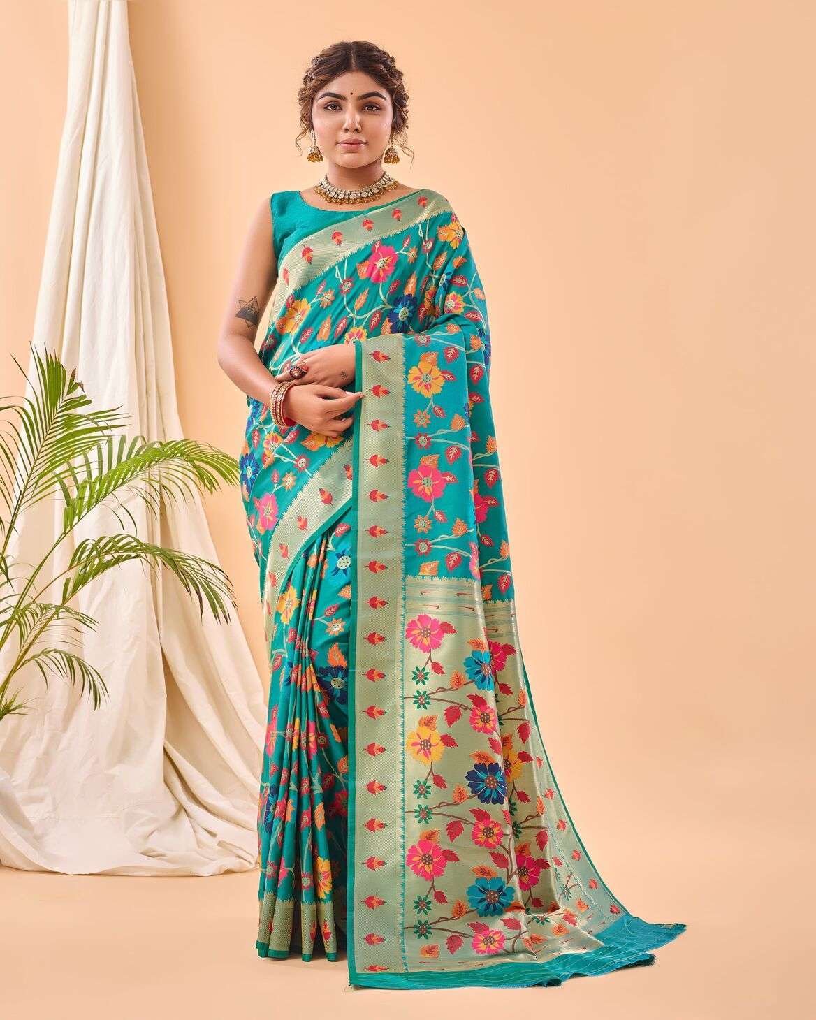RADHIKA BY TEXOFAB PURE PAITHANI SILK BEAUTIFUL FLOWER PRINT SAREES 
