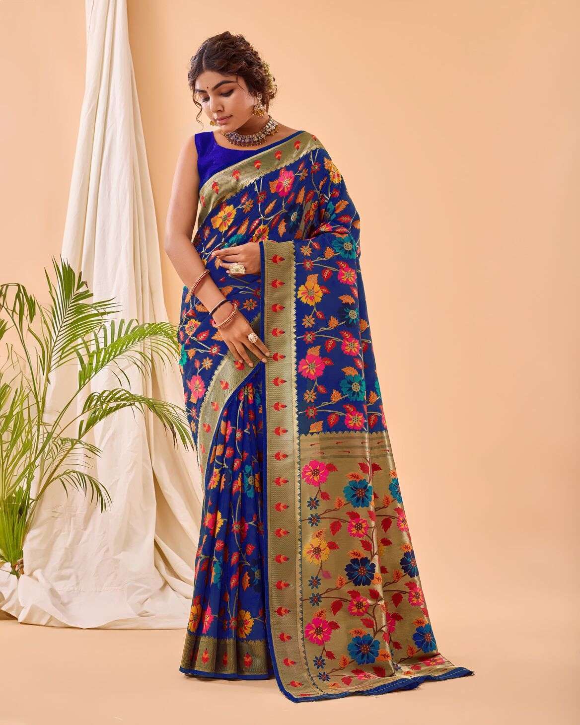 RADHIKA BY TEXOFAB PURE PAITHANI SILK BEAUTIFUL FLOWER PRINT SAREES 