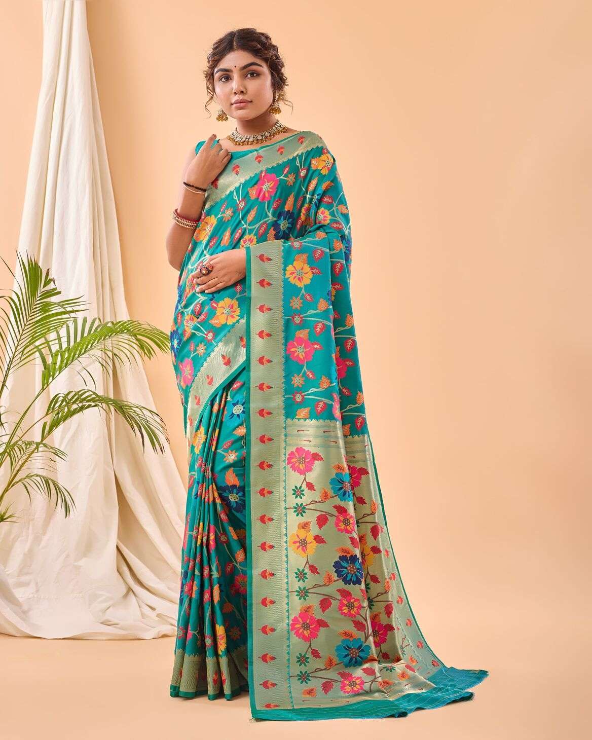 RADHIKA BY TEXOFAB PURE PAITHANI SILK BEAUTIFUL FLOWER PRINT SAREES 