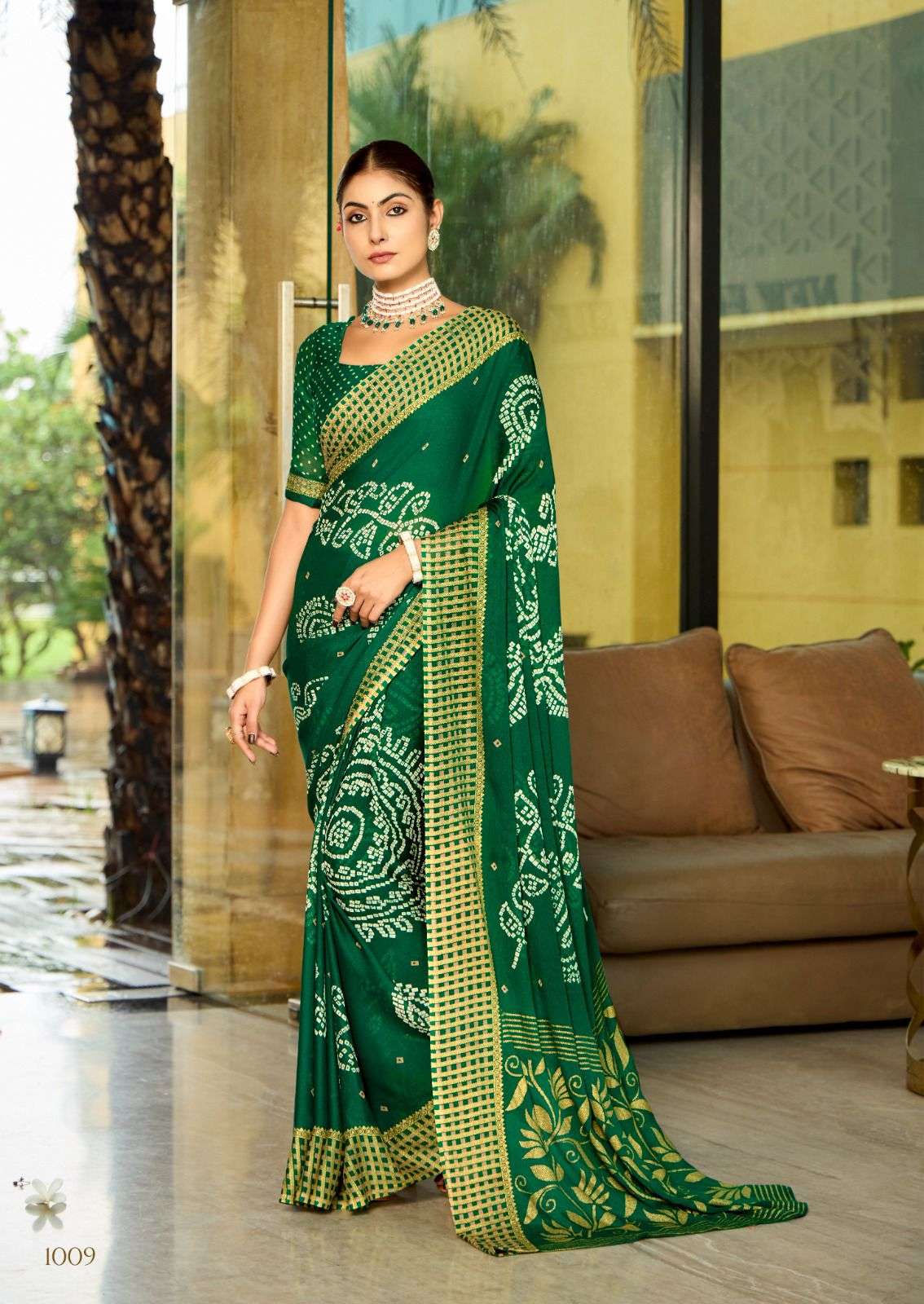 ANSHA BY DHAGA MOSS GEORGETTE FABRIC MILL PRINT BORDER SAREES & BLOUSE 