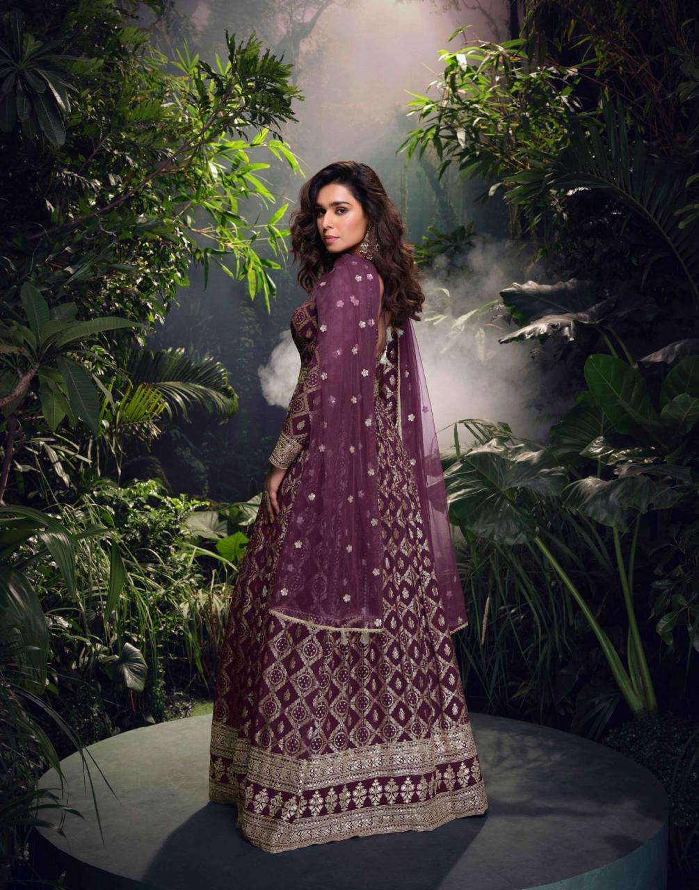  LAKSHITA BY SAYURI DESIGNER PURE VISCOS JACQUARD SILK WITH EMBROIDERED