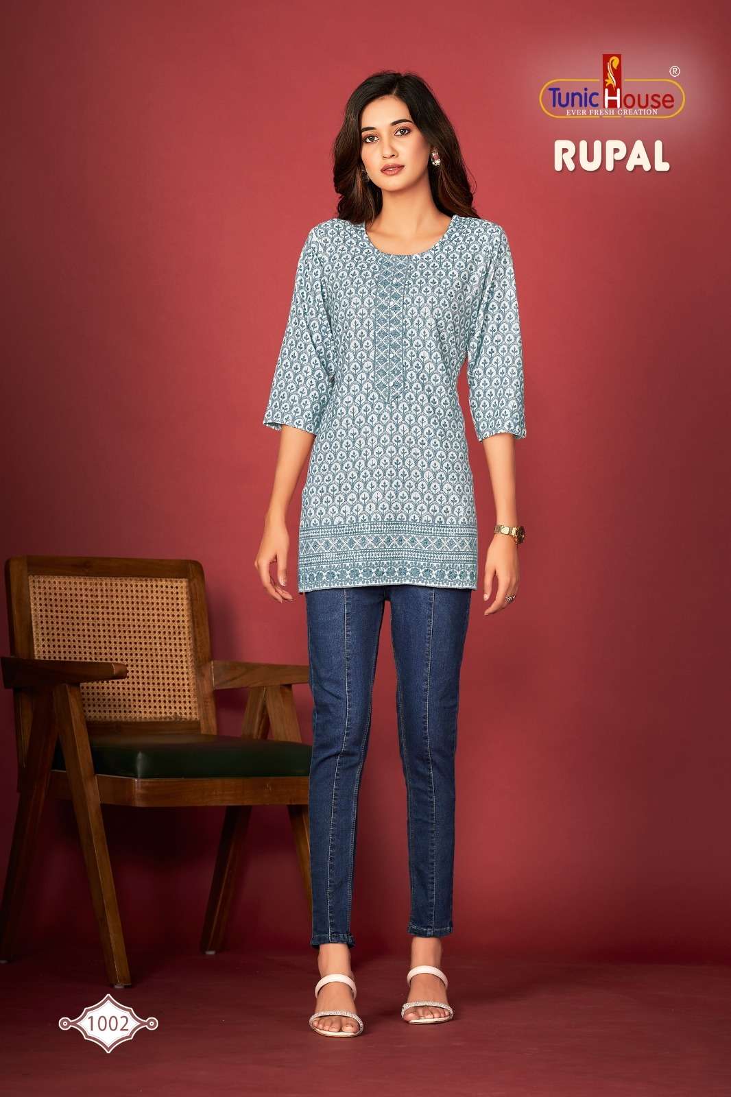 RUPAL BY TUNIC HOUSE PRESENTS LUCKNOWI SHORT TOP KURTI IN VISCOUS RAYON