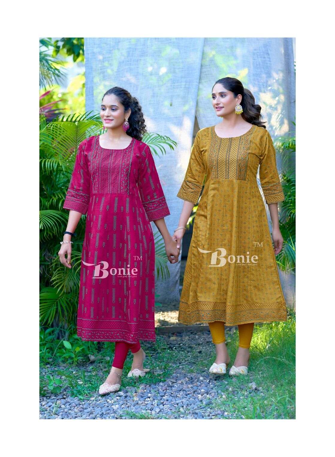 AADHYA BY BONIE IN VERTIGAN FLARE KURTI WITH AMAZING PRINTS IN 8 COLORS