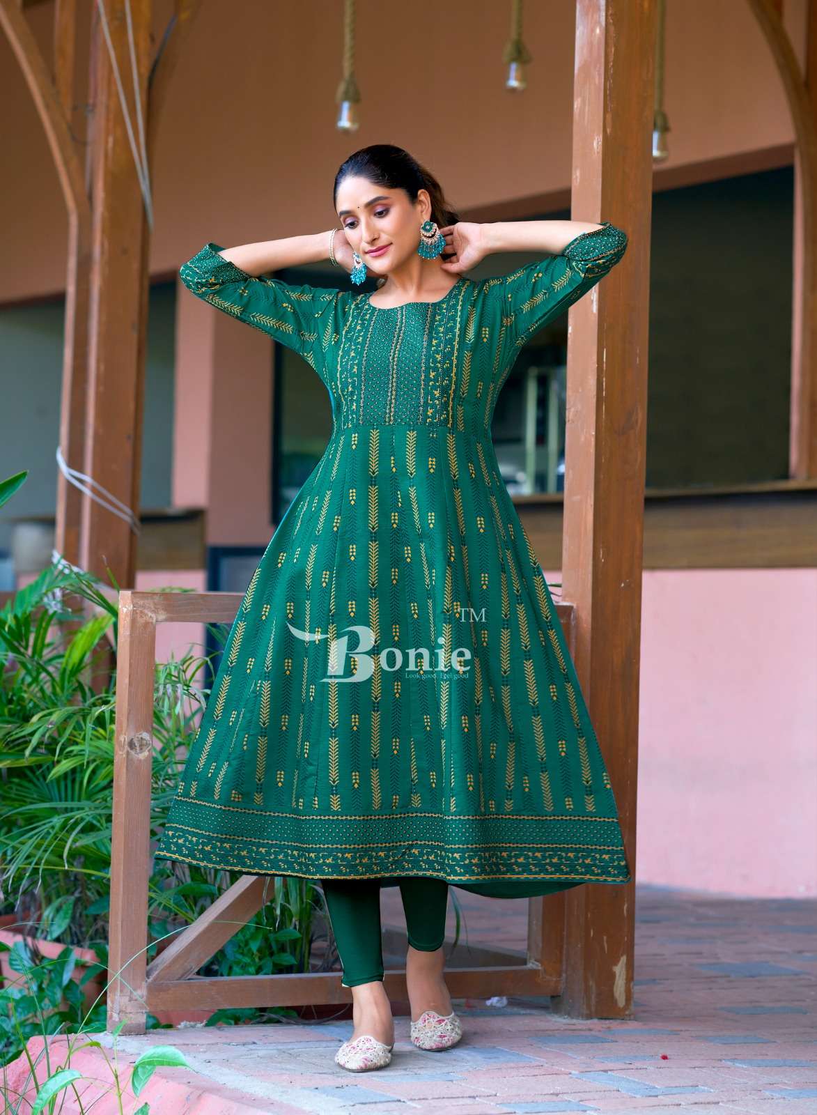 AADHYA BY BONIE IN VERTIGAN FLARE KURTI WITH AMAZING PRINTS IN 8 COLORS
