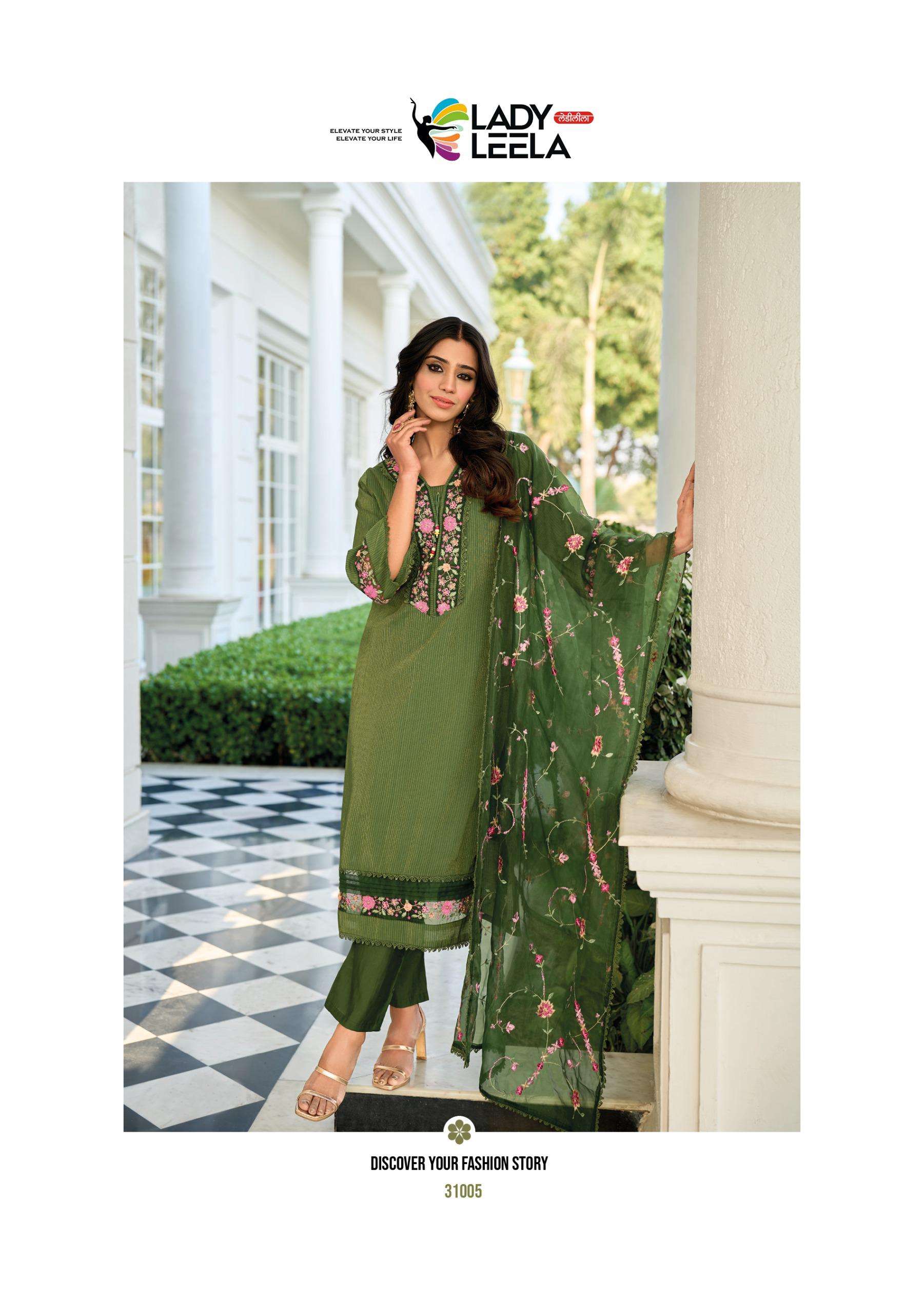 AARFA BY LADY LEELA IN PURE VISCOSE SWISS SILK FABRIC WITH HANDWORK AND PURE COTTON INNER