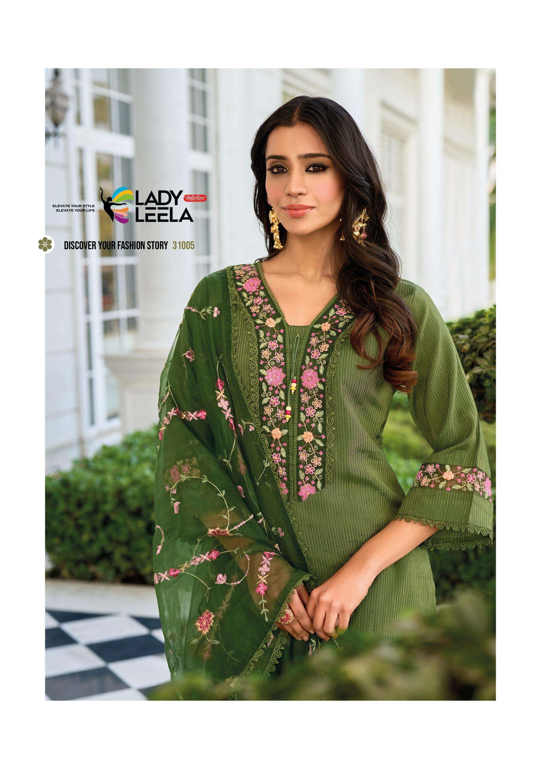 AARFA BY LADY LEELA IN PURE VISCOSE SWISS SILK FABRIC WITH HANDWORK AND PURE COTTON INNER