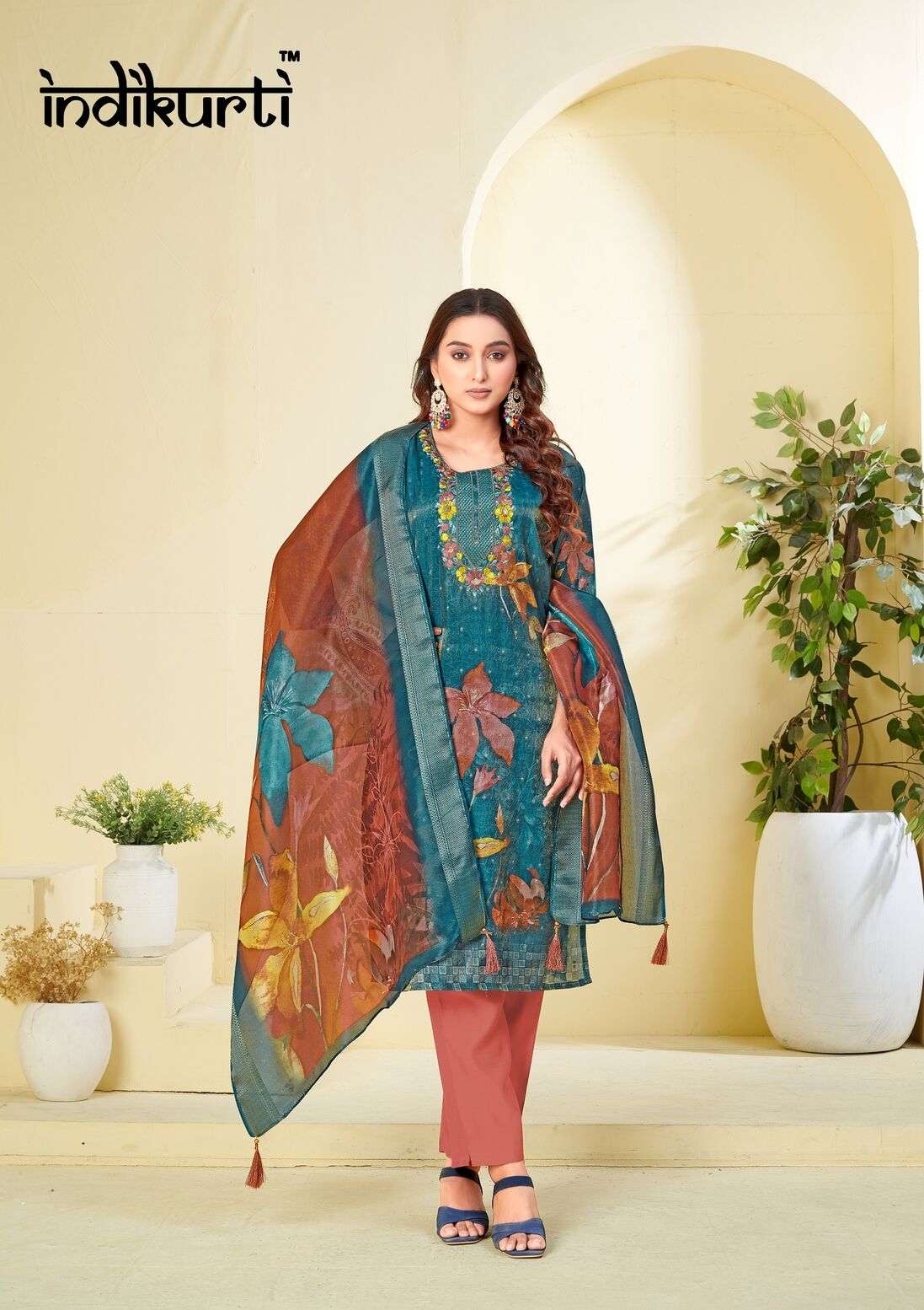 ADITI BY INDIKURTI IN SHIMMER JACQUARD DIGITAL WITH HEAVY INNER CRAPE INNER