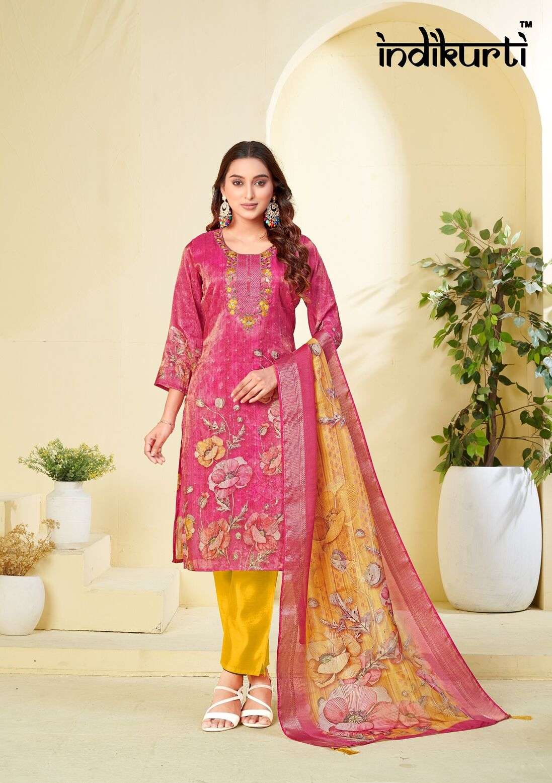 ADITI BY INDIKURTI IN SHIMMER JACQUARD DIGITAL WITH HEAVY INNER CRAPE INNER