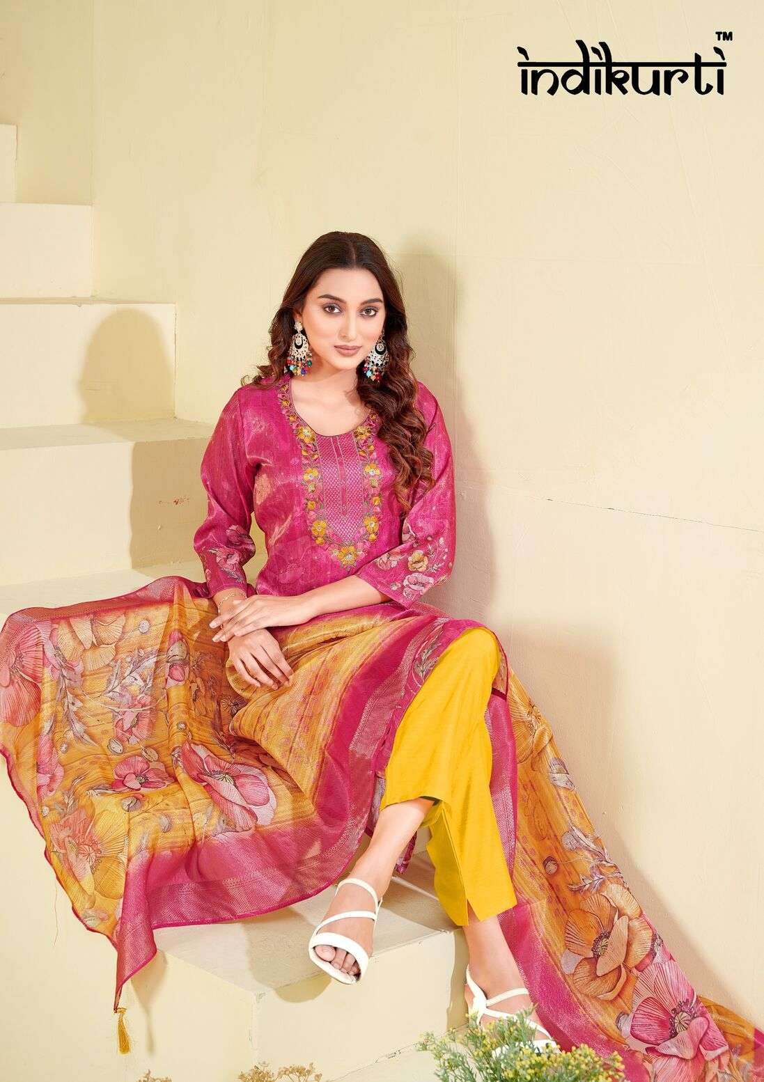 ADITI BY INDIKURTI IN SHIMMER JACQUARD DIGITAL WITH HEAVY INNER CRAPE INNER